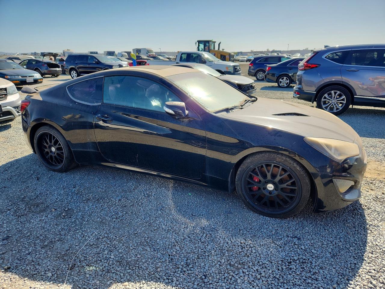 2013 Hyundai Genesis Coupe 3.8 Track Black vin: KMHHU6KJ8DU091870