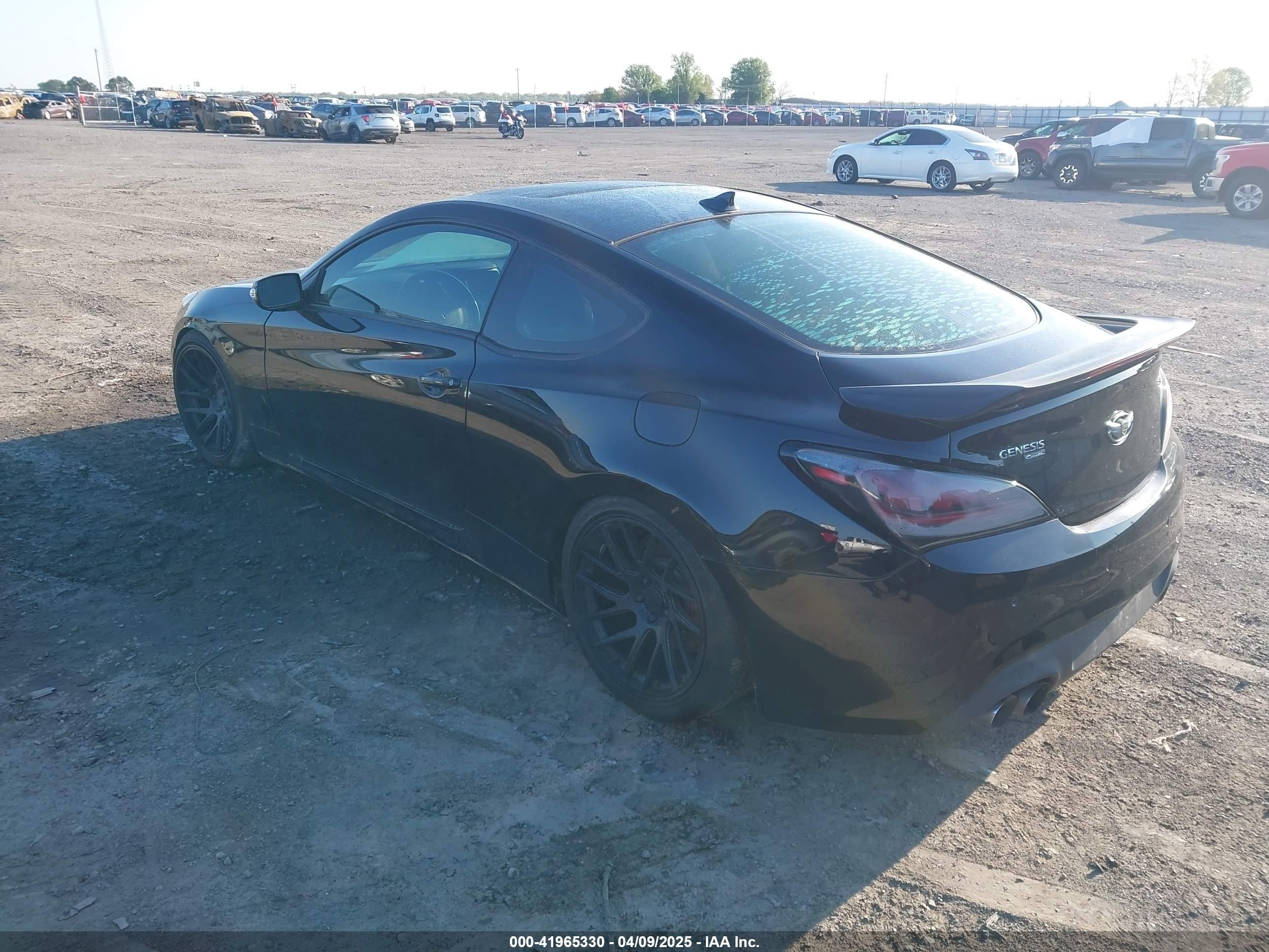 2015 Hyundai Genesis 3.8 Ultimate Черный vin: KMHHU6KJ9FU124295