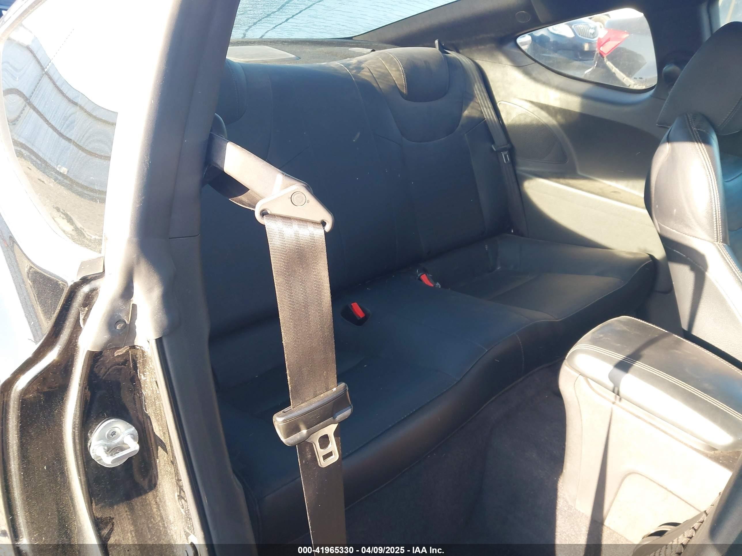 2015 Hyundai Genesis 3.8 Ultimate Черный vin: KMHHU6KJ9FU124295