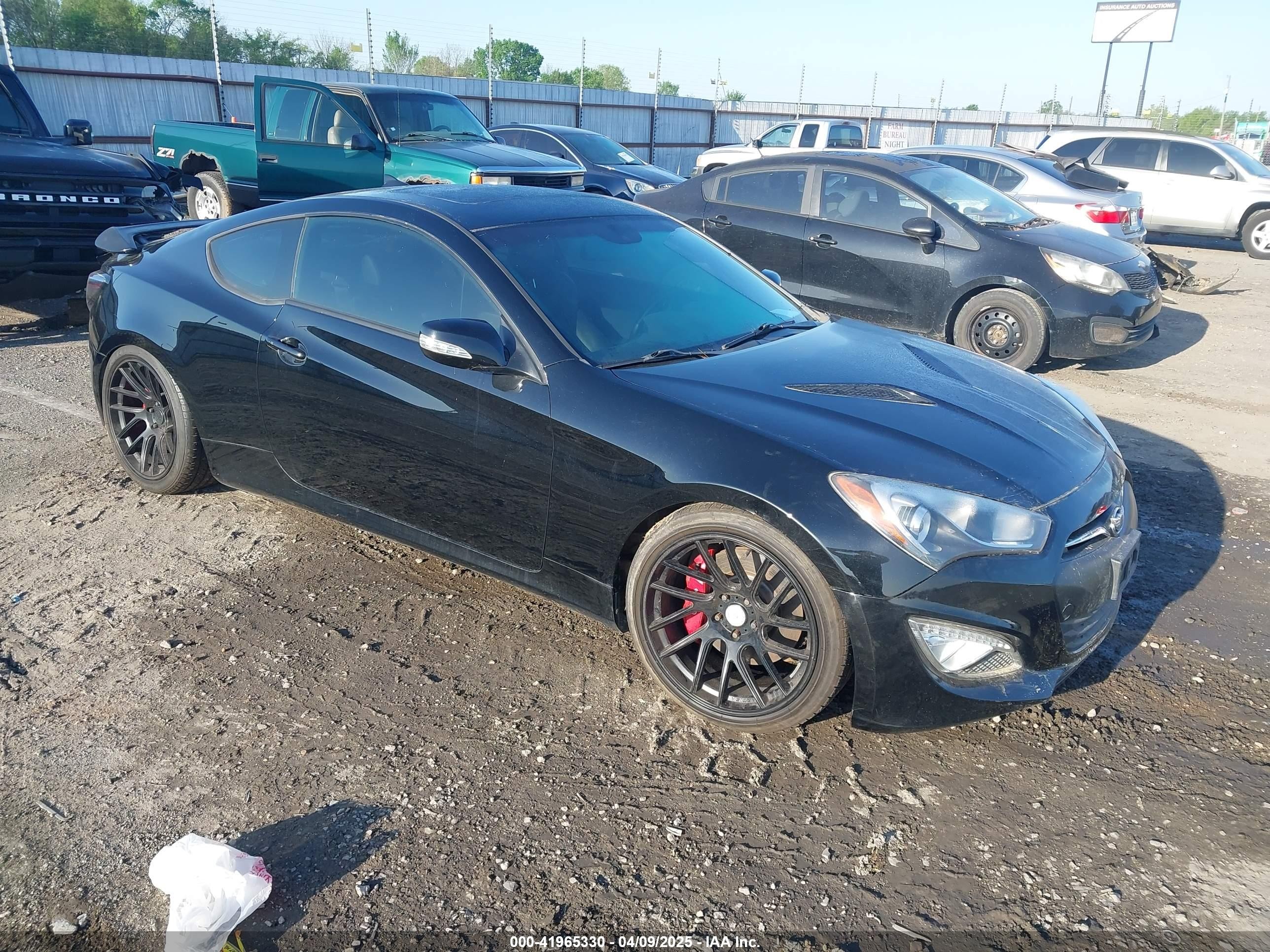 2015 Hyundai Genesis 3.8 Ultimate Черный vin: KMHHU6KJ9FU124295