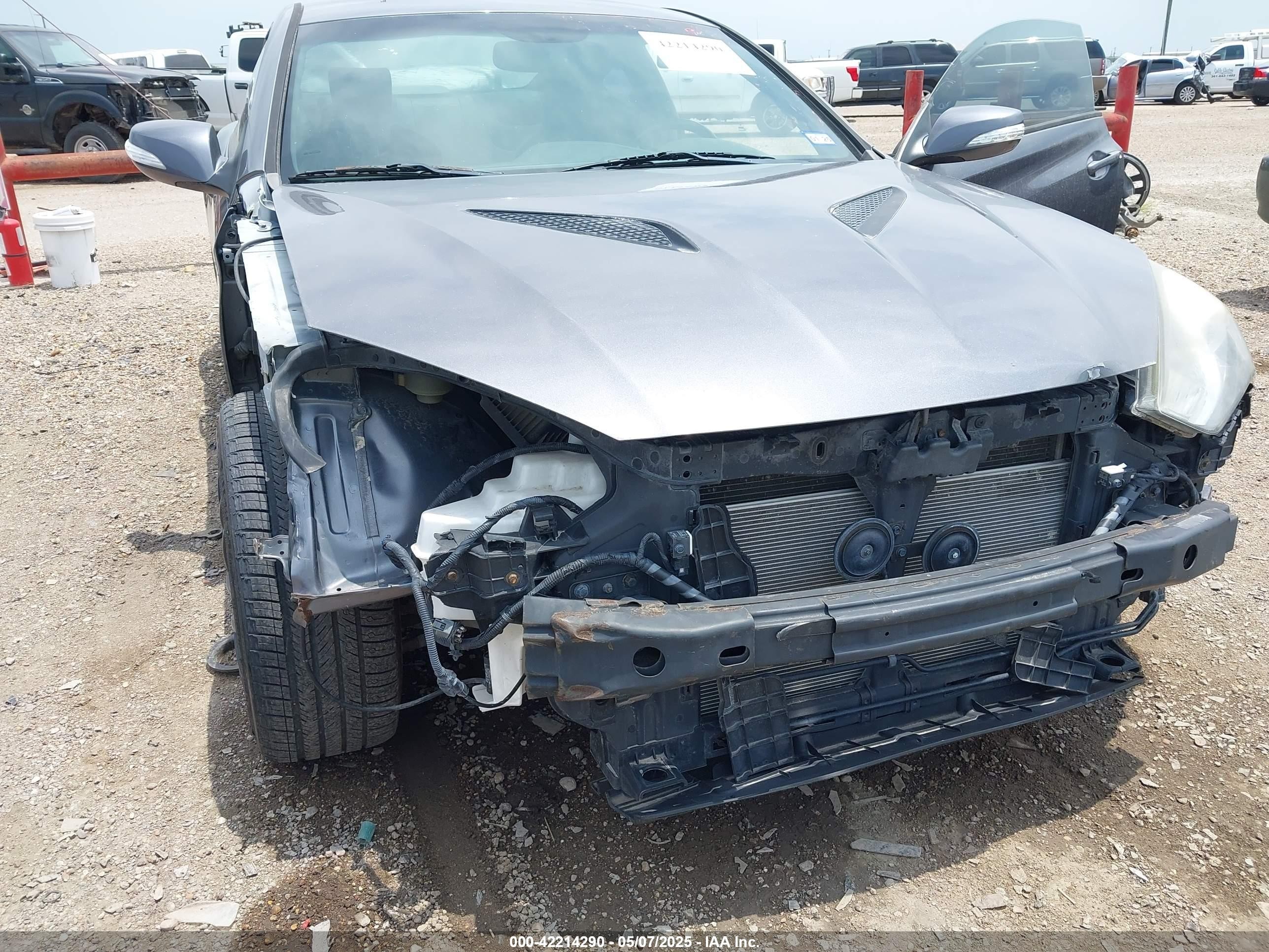 2015 Hyundai Genesis   Gray vin: KMHHU6KJ9FU124846