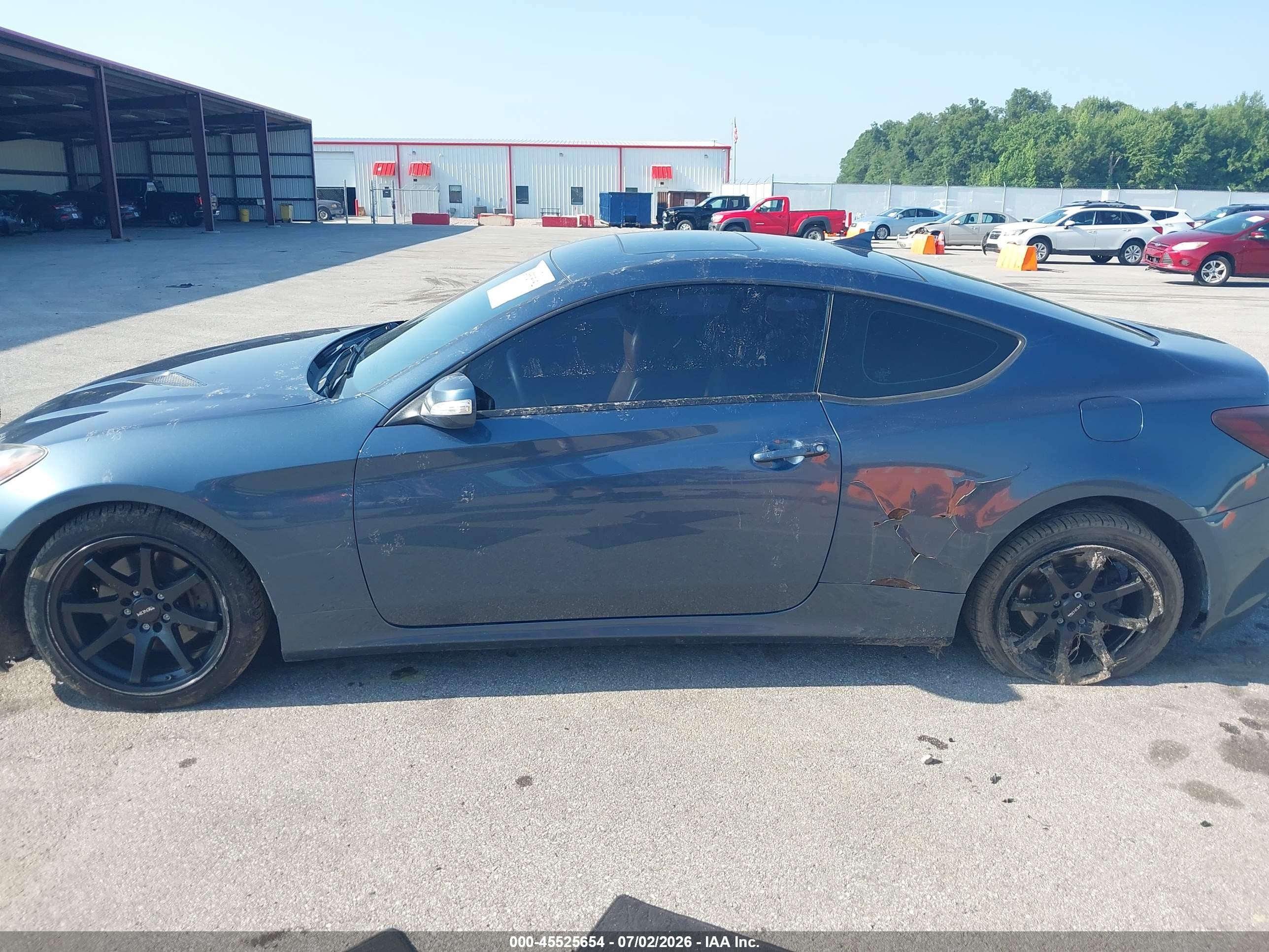 2013 Hyundai Genesis 3.8 Grand Touring Blue vin: KMHHU6KJXDU087979