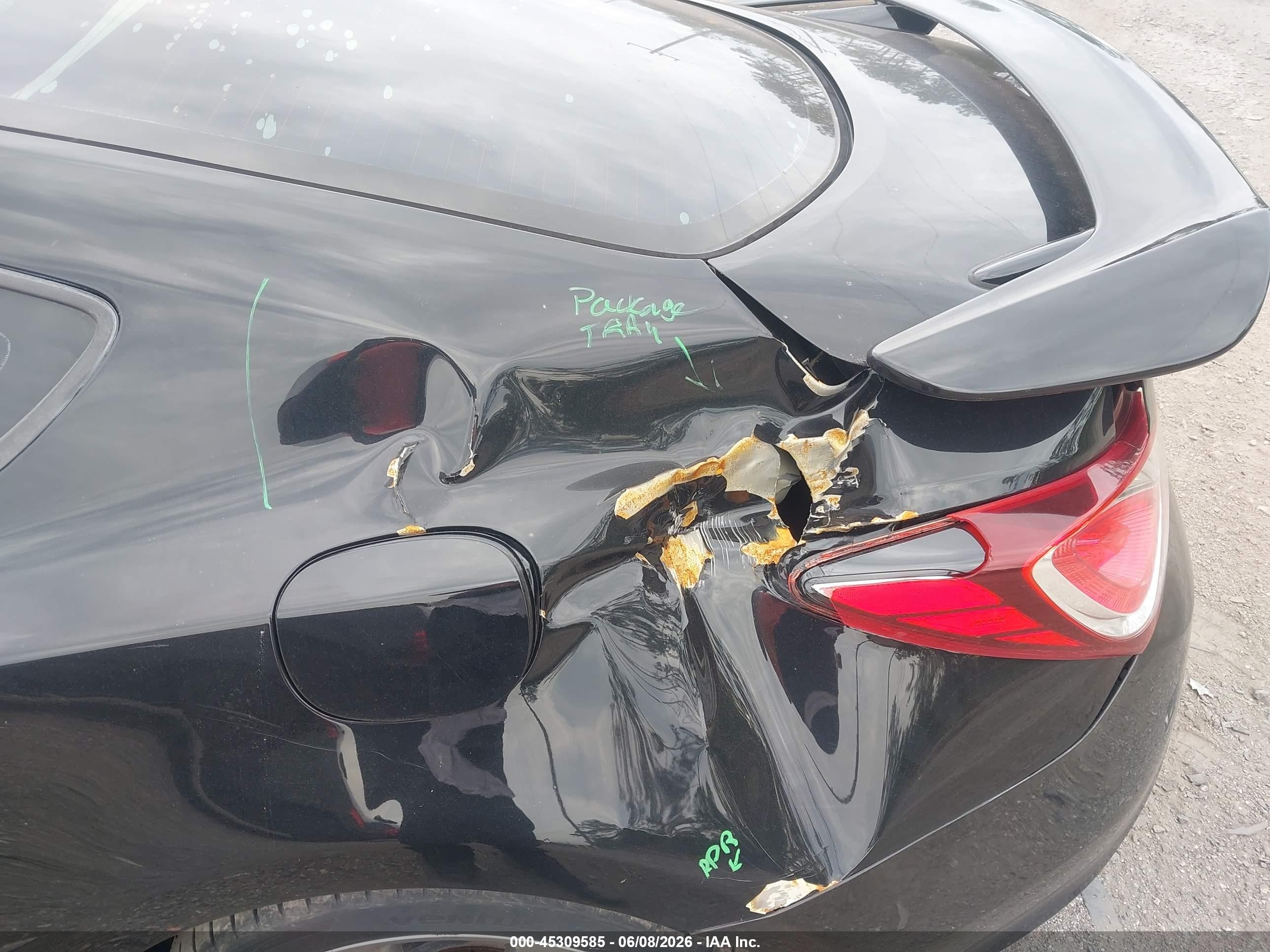 2013 Hyundai Genesis 3.8 Track Black vin: KMHHU6KJXDU105882