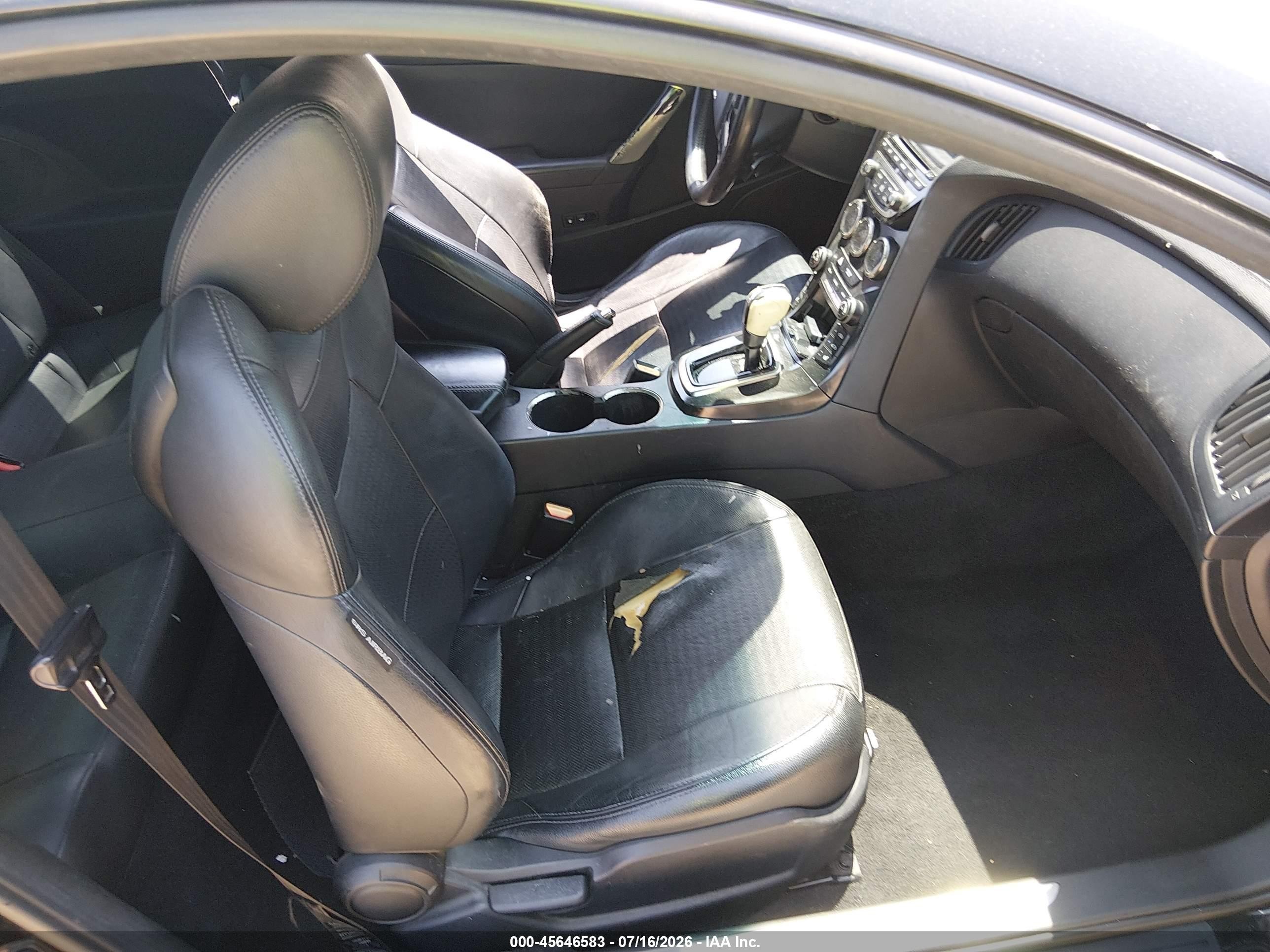 2013 Hyundai Genesis 3.8 Track Black vin: KMHHU6KJXDU108586