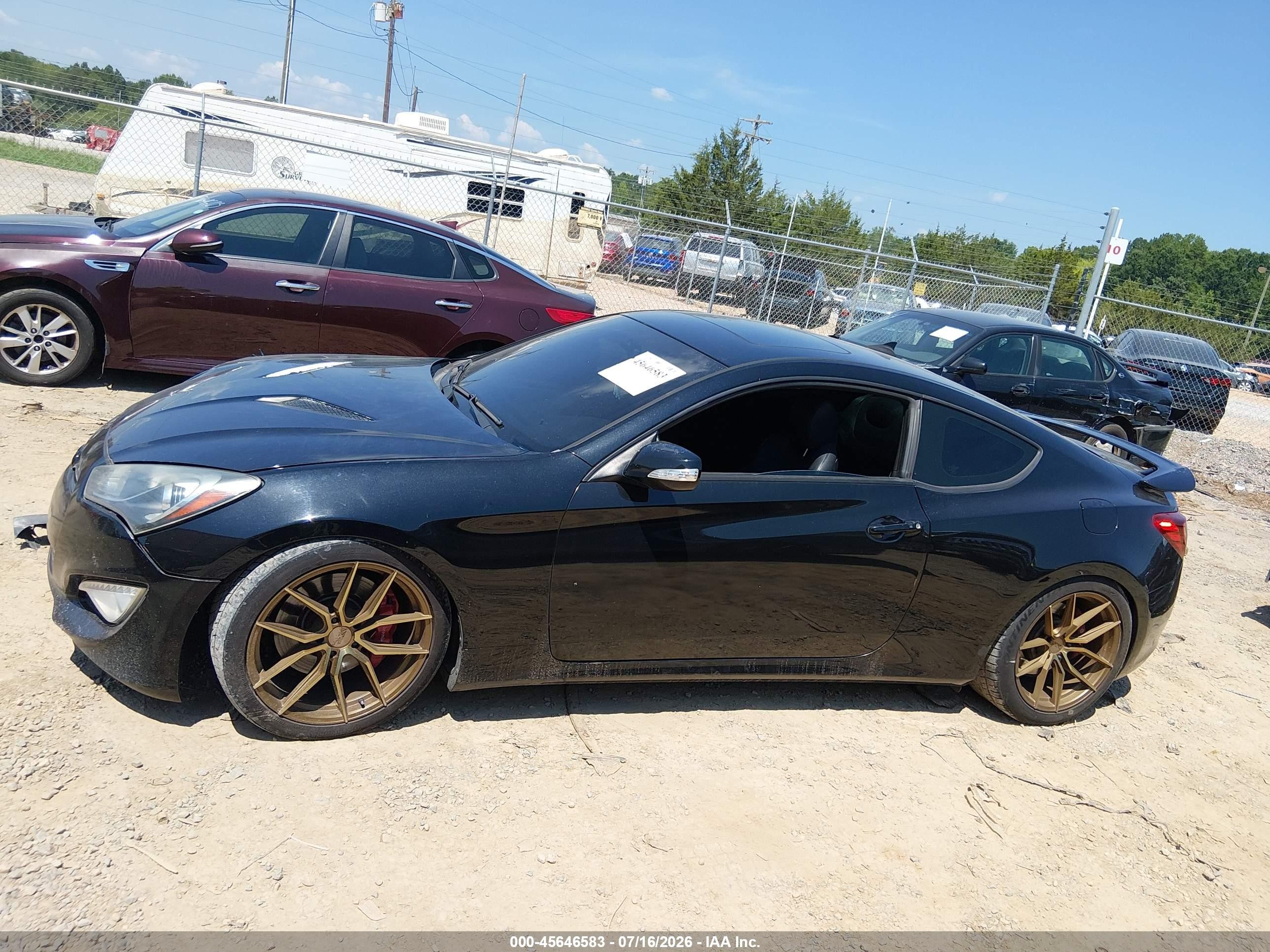 2013 Hyundai Genesis 3.8 Track Black vin: KMHHU6KJXDU108586