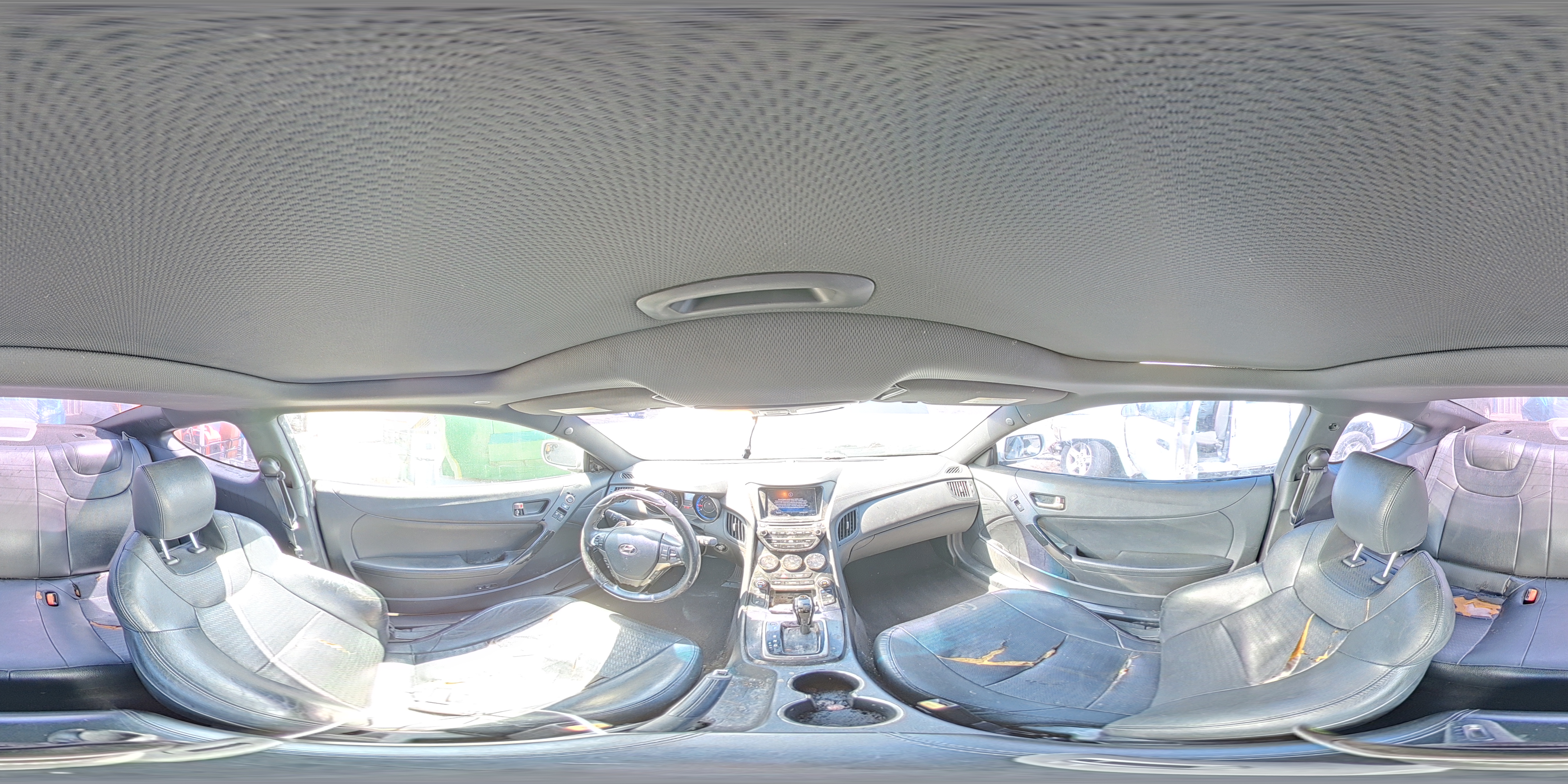 2014 Hyundai Genesis Coupe 3.8 Grand Touring Silver vin: KMHHU6KJXEU116737