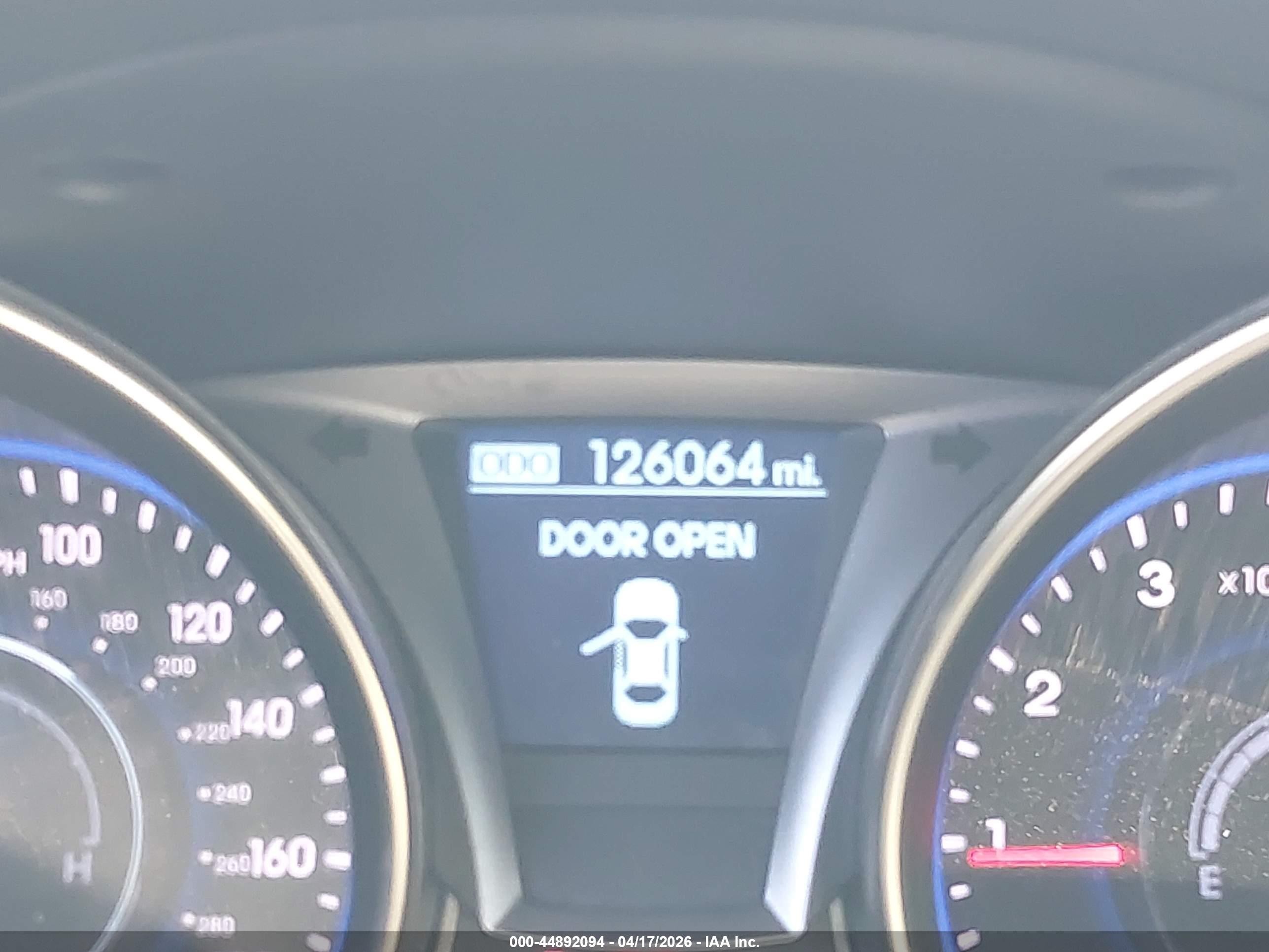 2015 Hyundai Genesis 3.8 R-spec Серебряный vin: KMHHU6KJXFU124774
