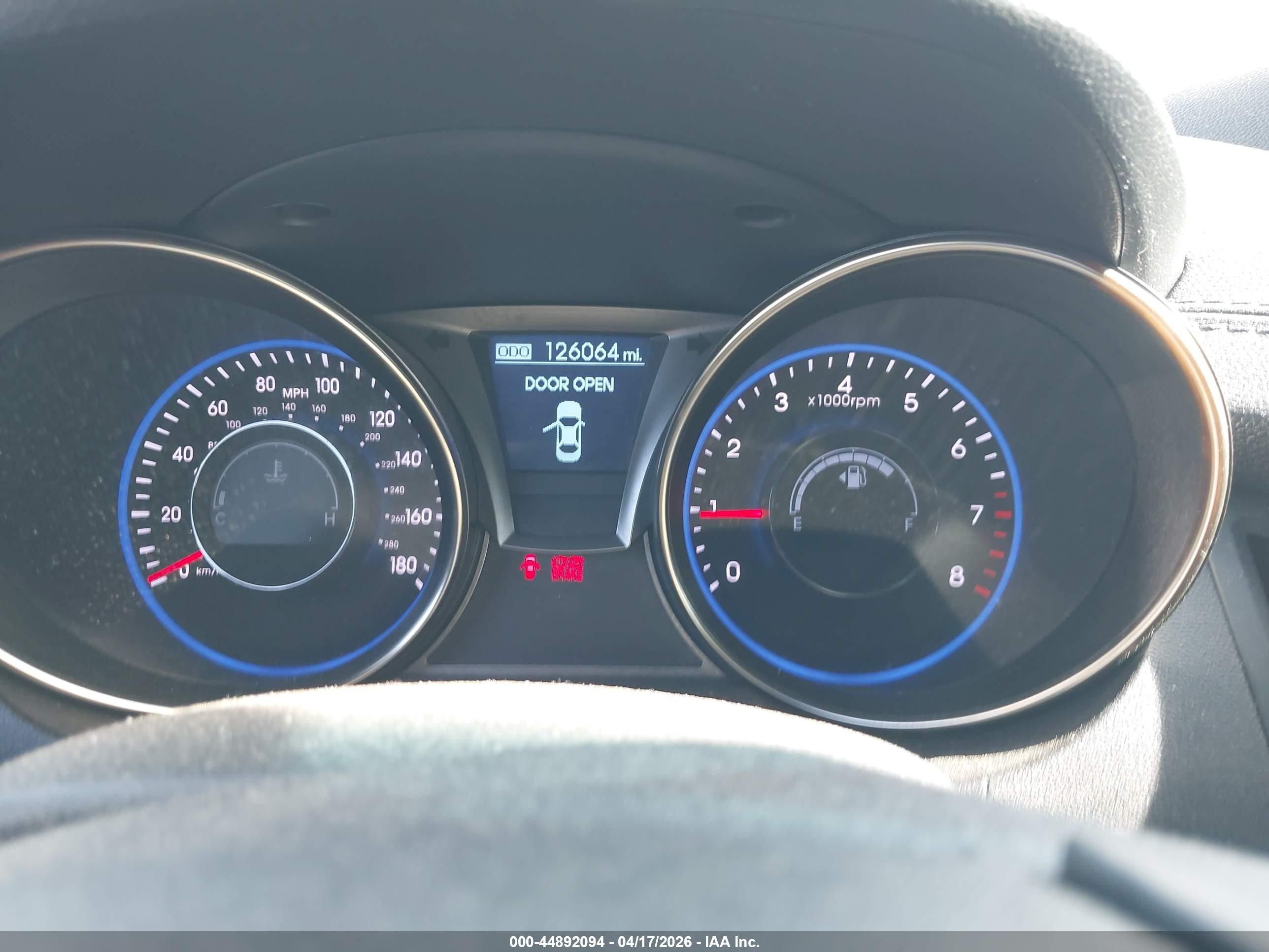 2015 Hyundai Genesis 3.8 R-spec Серебряный vin: KMHHU6KJXFU124774
