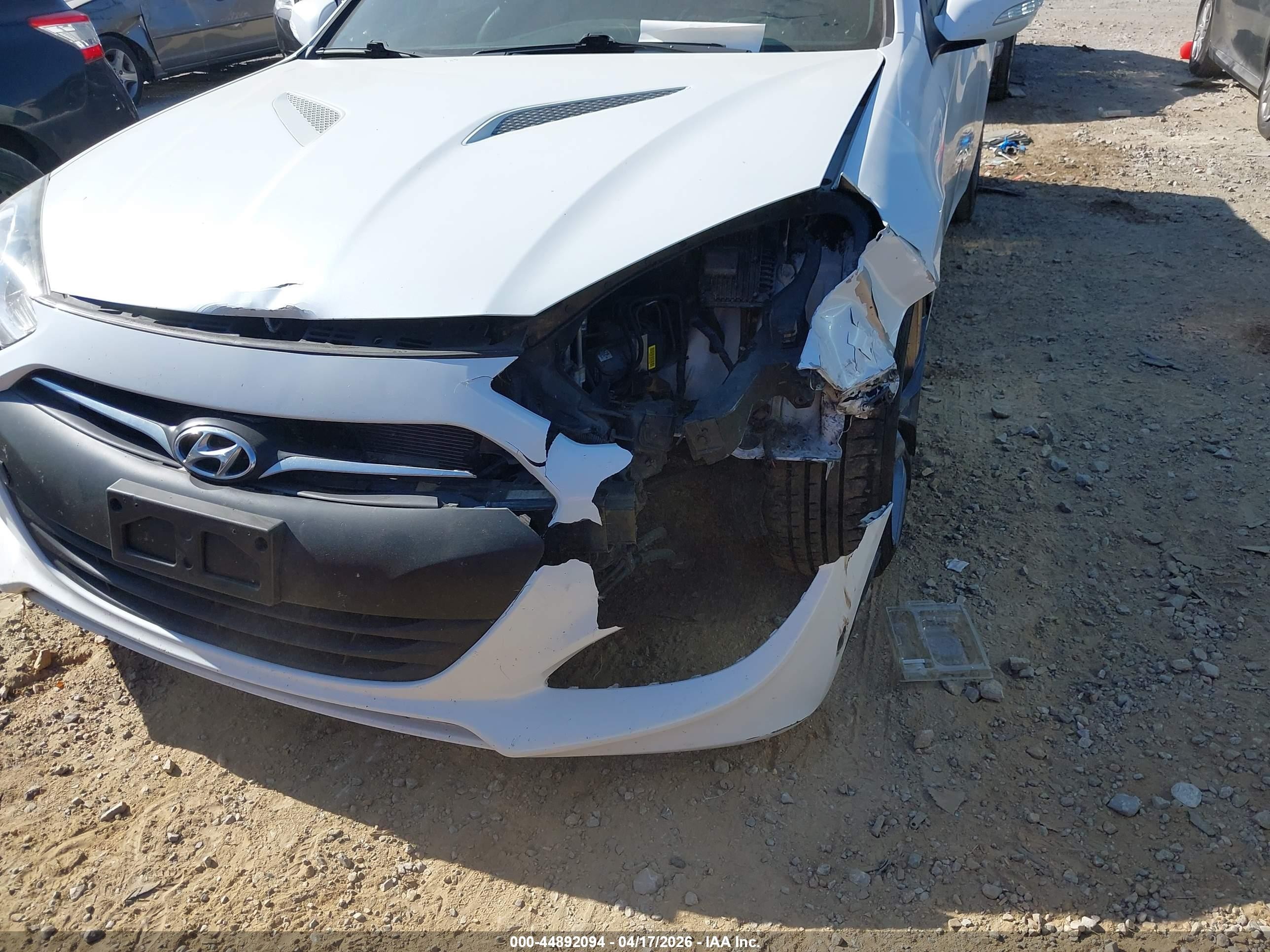 2015 Hyundai Genesis 3.8 R-spec Серебряный vin: KMHHU6KJXFU124774