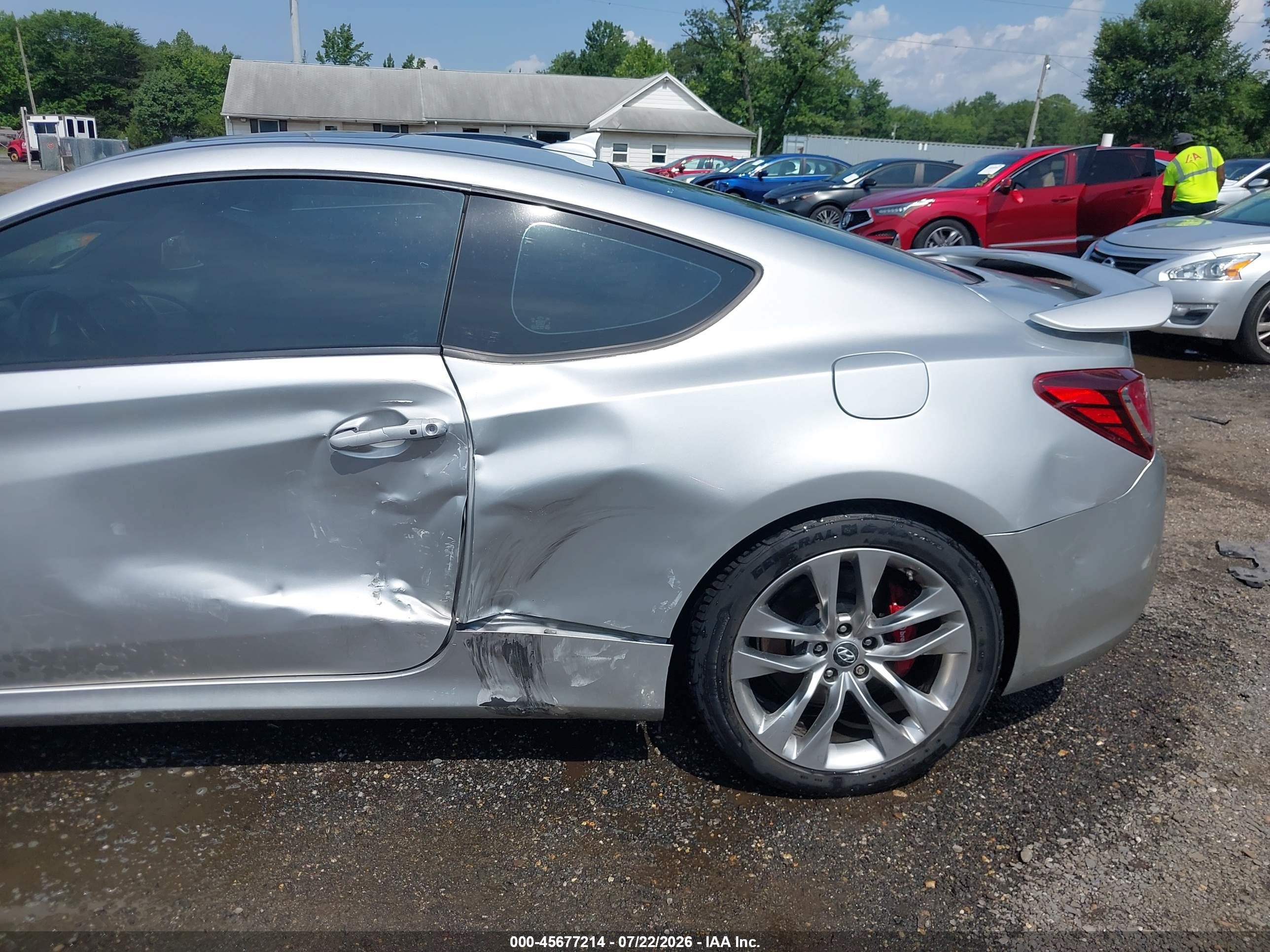 2015 Hyundai Genesis 3.8 Ultimate Серебряный vin: KMHHU6KJXFU126170