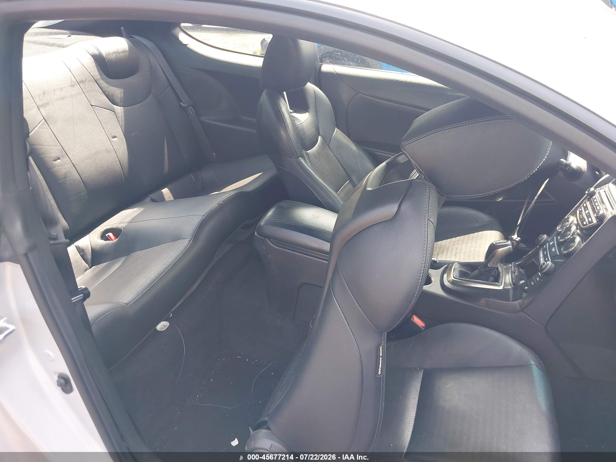 2015 Hyundai Genesis 3.8 Ultimate Серебряный vin: KMHHU6KJXFU126170