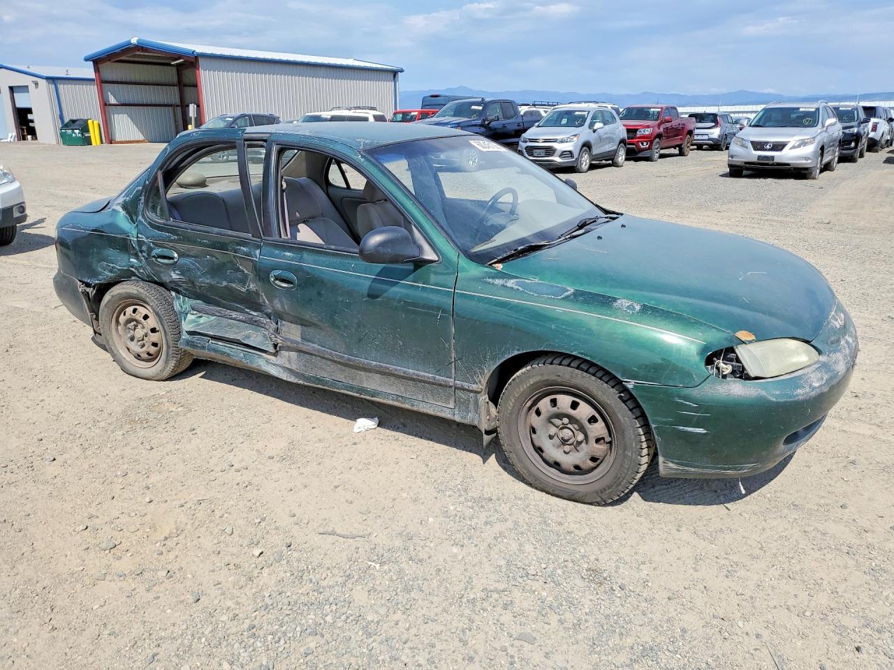 1997 Hyundai Elantra Base Green vin: KMHJF24M0VU594077
