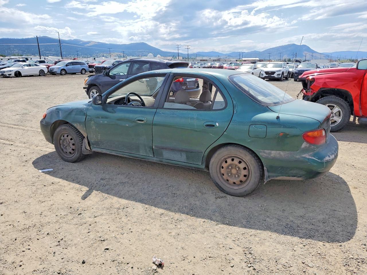 1997 Hyundai Elantra Base Green vin: KMHJF24M0VU594077