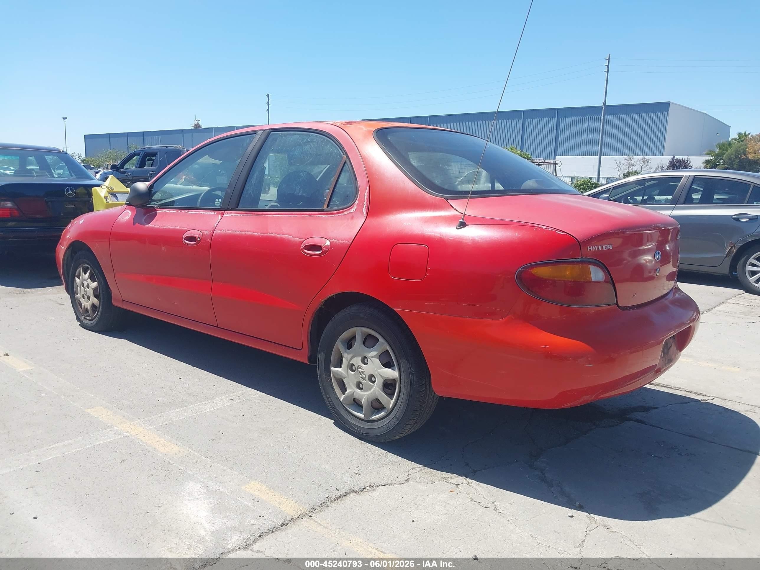 1997 Hyundai Elantra   Красный vin: KMHJF24M1VU592810