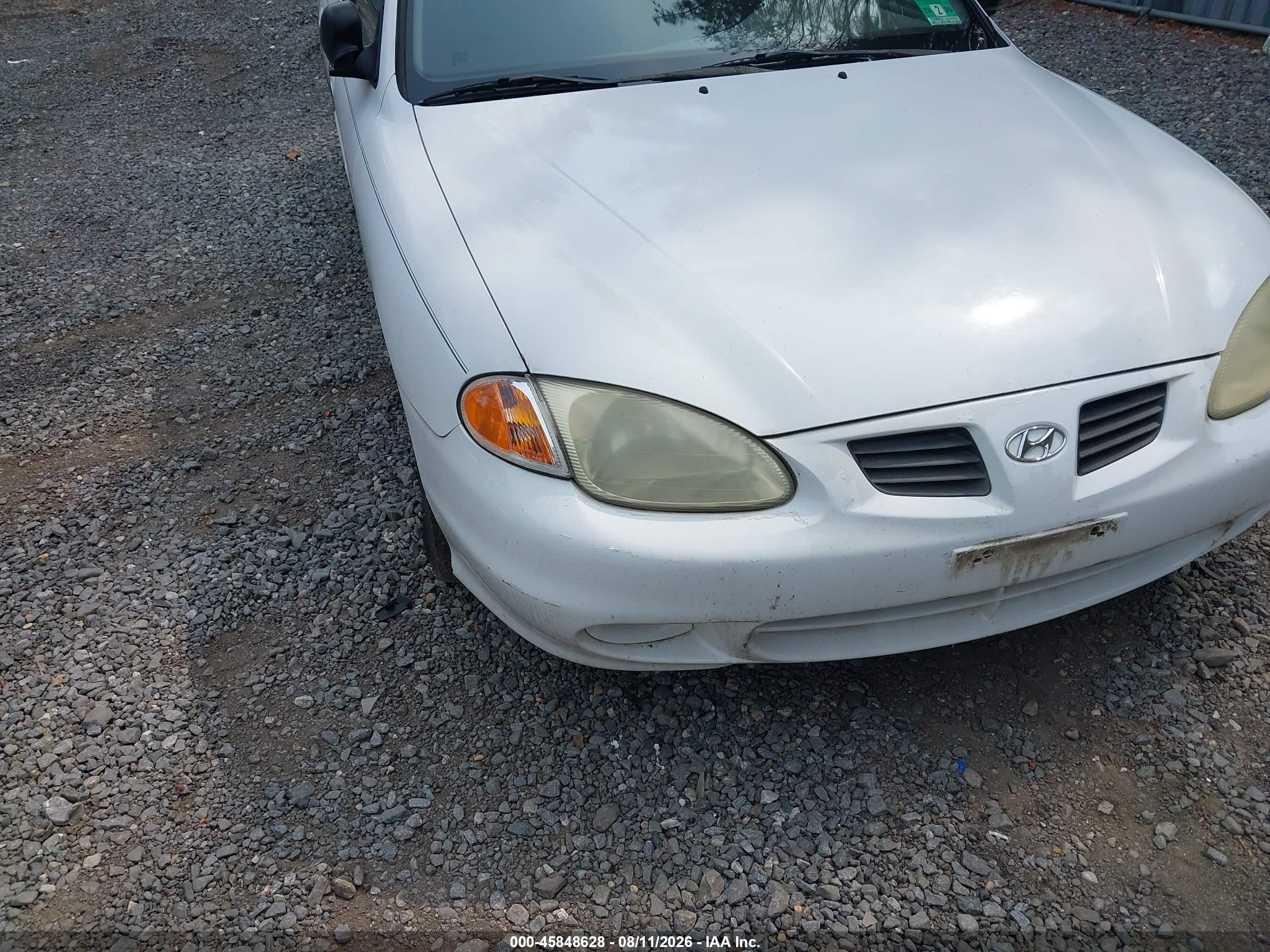 1999 Hyundai Elantra Gl White vin: KMHJF25F3XU761342