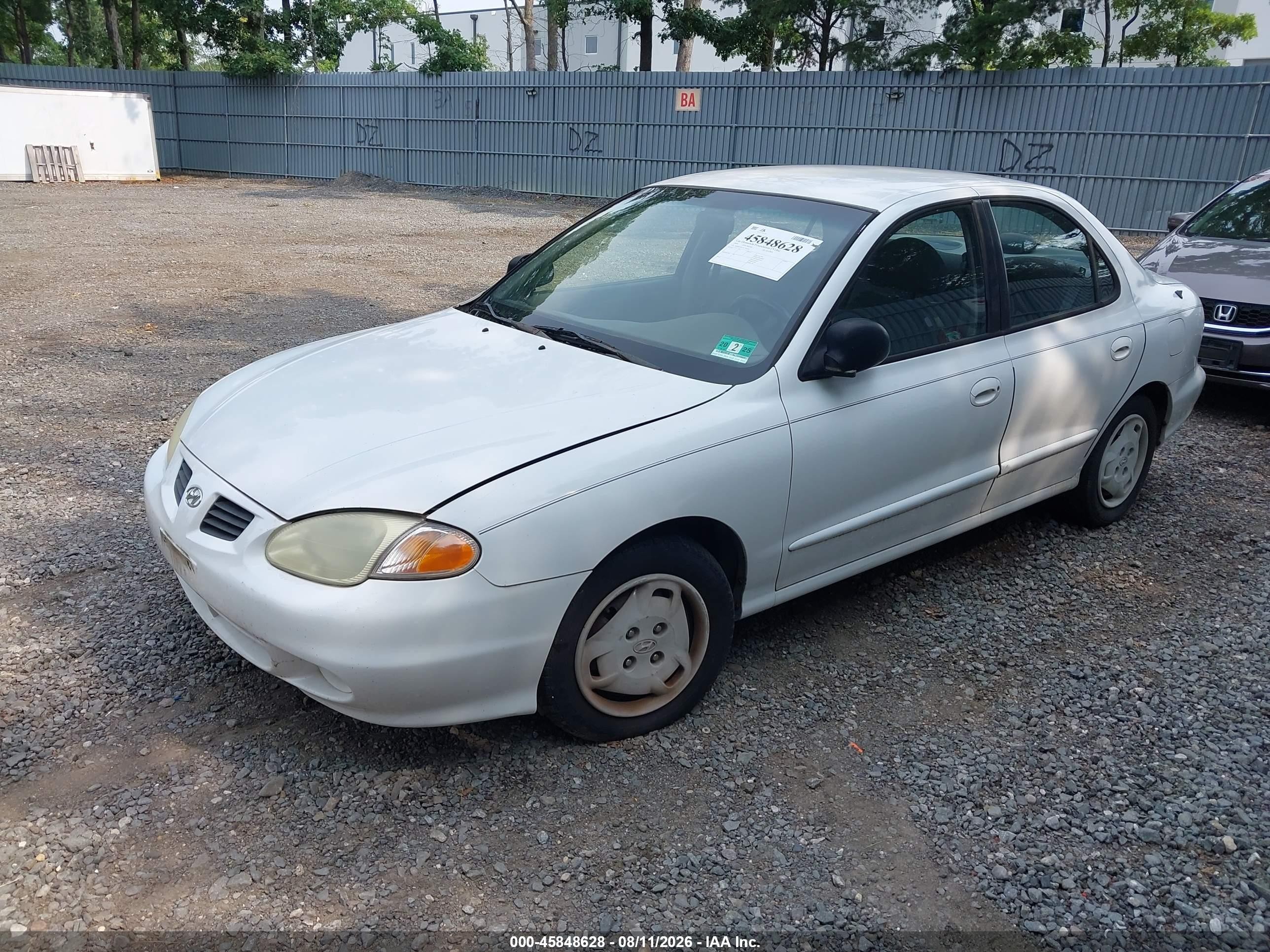 1999 Hyundai Elantra Gl White vin: KMHJF25F3XU761342