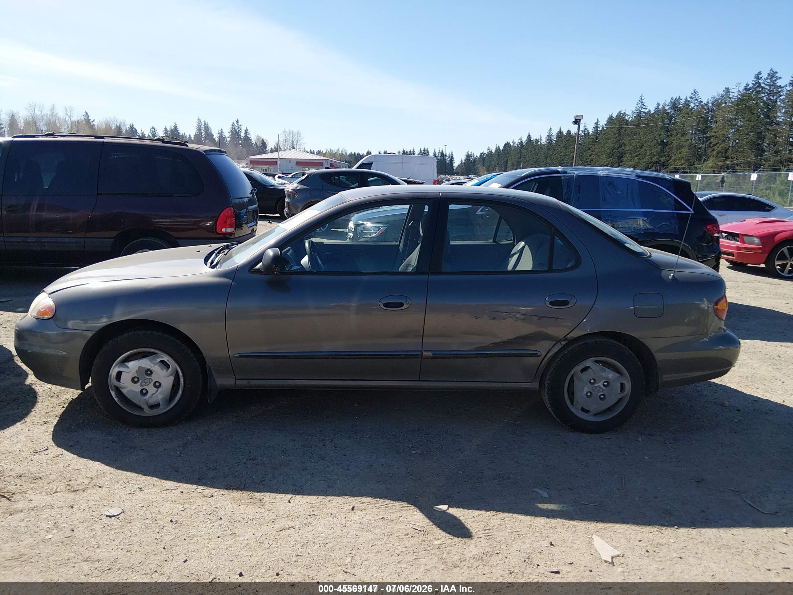 1999 Hyundai Elantra Gl Brown vin: KMHJF25F8XU781585