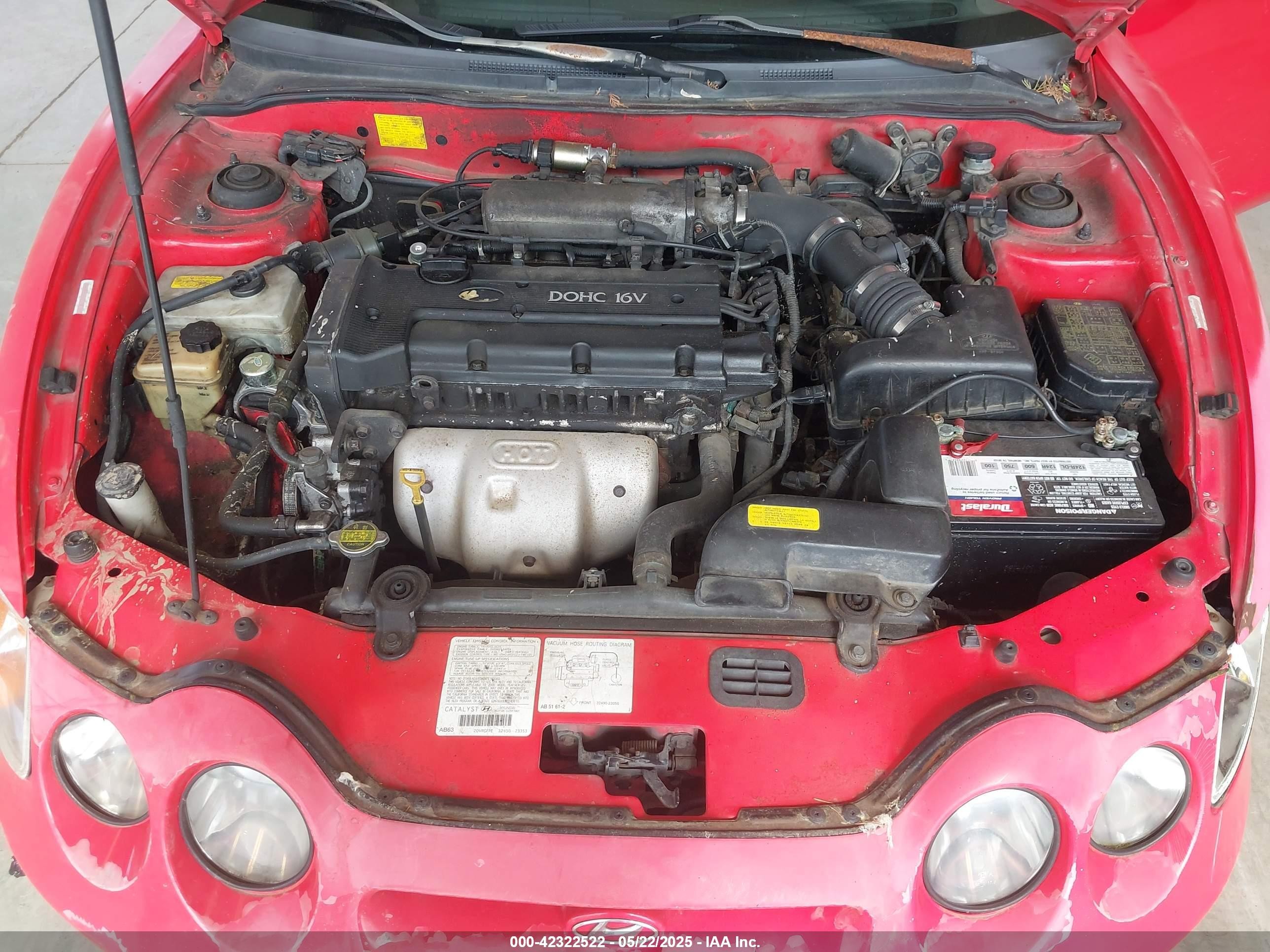 2000 Hyundai Tiburon Base Pkg 1, 2   5/base Pkg 3   4 Red vin: KMHJG25F5YU215267