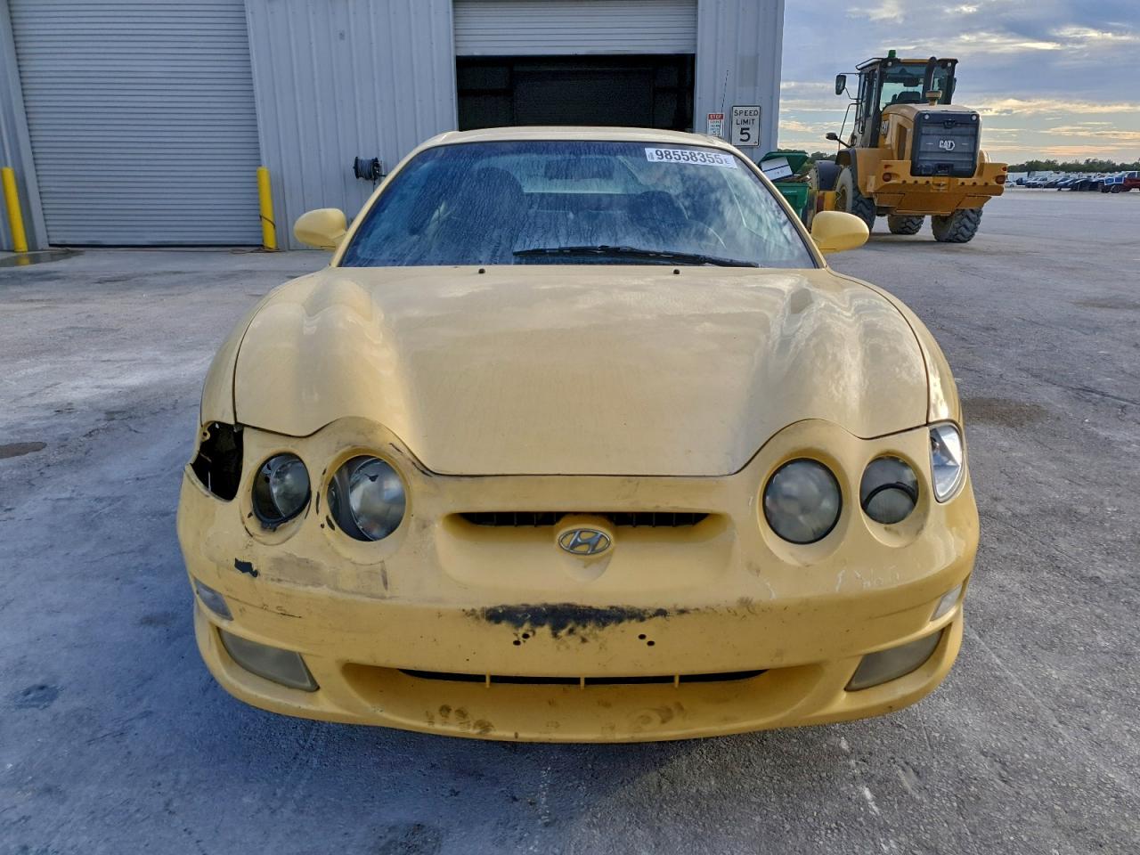 2001 Hyundai Tiburon Yellow vin: KMHJG35F21U219367
