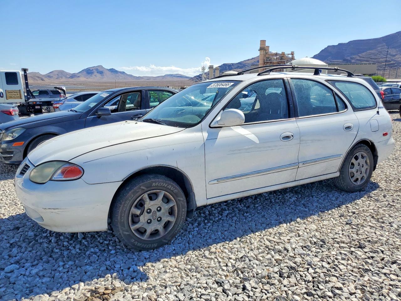 2000 Hyundai Elantra Gls White vin: KMHJW35F1YU175584