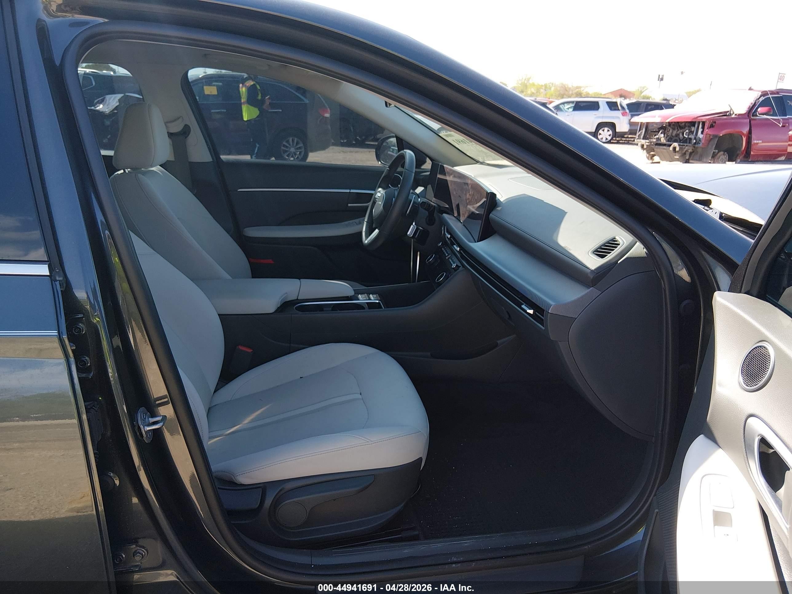 2024 Hyundai Sonata Sel Blue vin: KMHL14JA1RA408423
