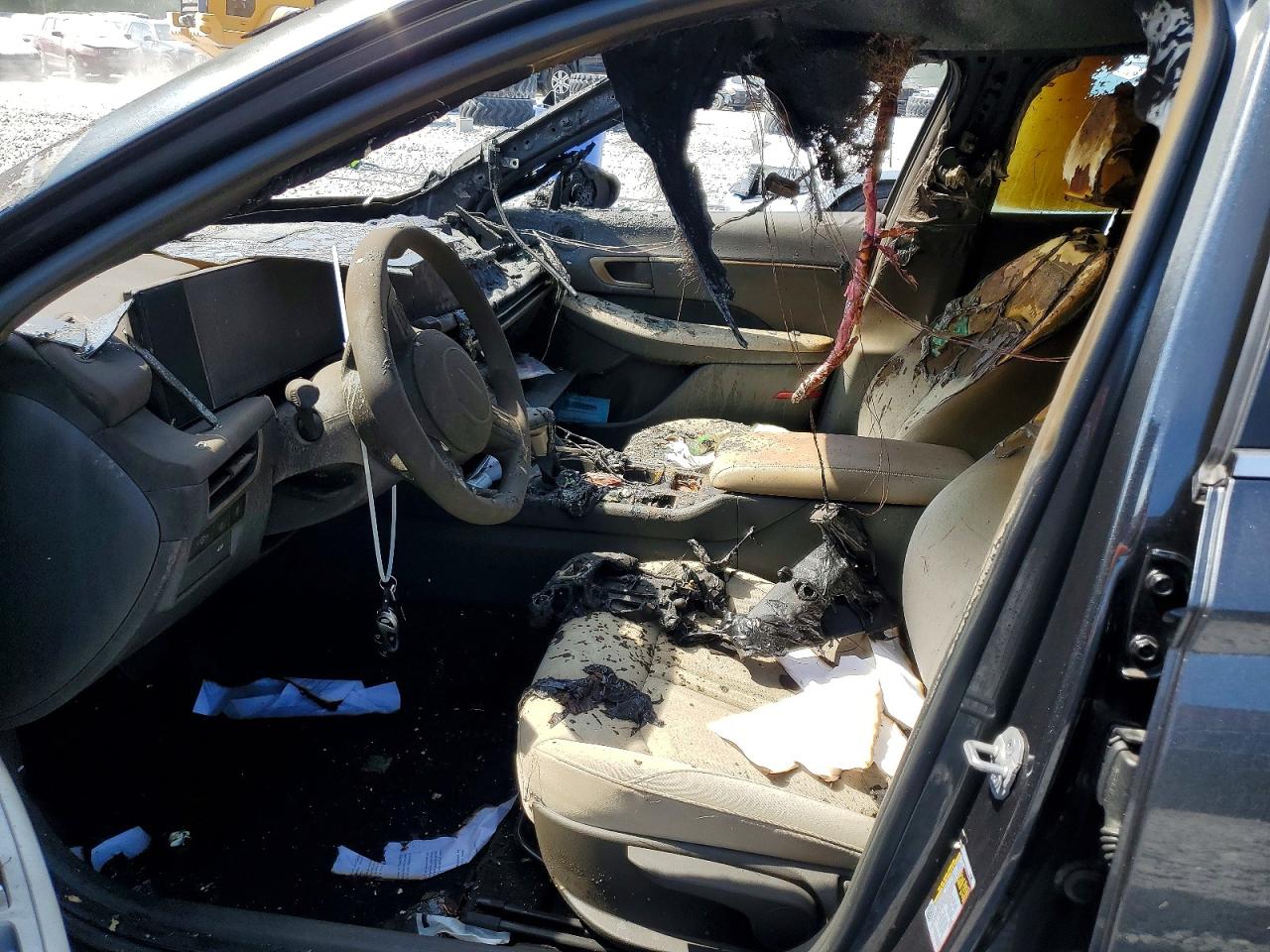 2025 Hyundai Sonata Se Charcoal vin: KMHL24JA1SA507696