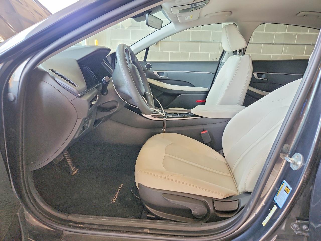 2022 Hyundai Sonata Se Charcoal vin: KMHL24JA2NA223384