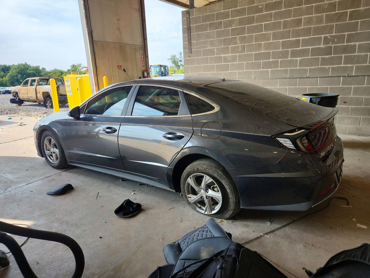 2022 Hyundai Sonata Se Charcoal vin: KMHL24JA2NA223384