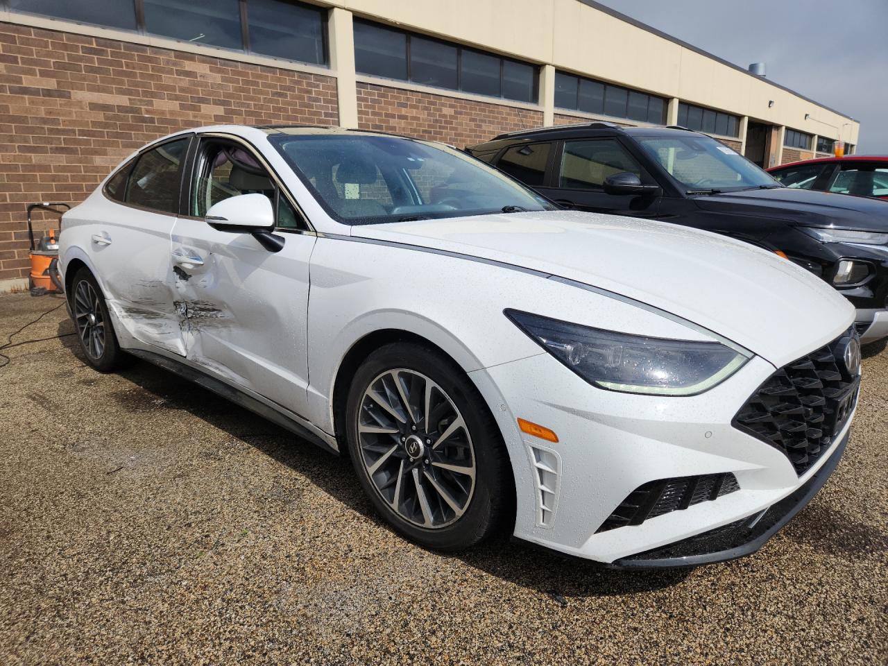 2023 Hyundai Sonata Limited White vin: KMHL34J27PA284366 Damage: Right Front Door, Dent(S) W/ Paint Dmg, > 12 Inches