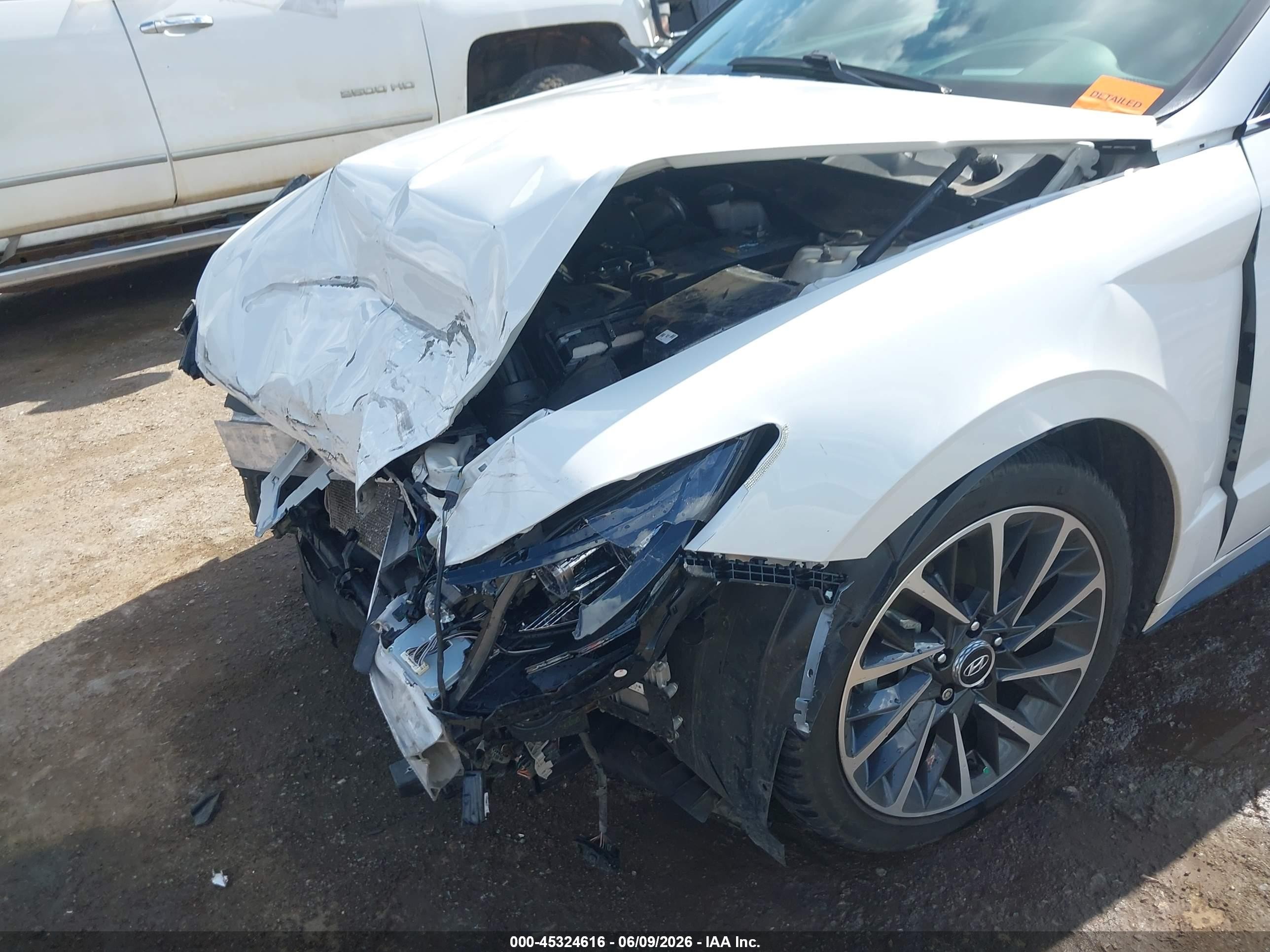 2022 Hyundai Sonata Limited White vin: KMHL34J29NA179731
