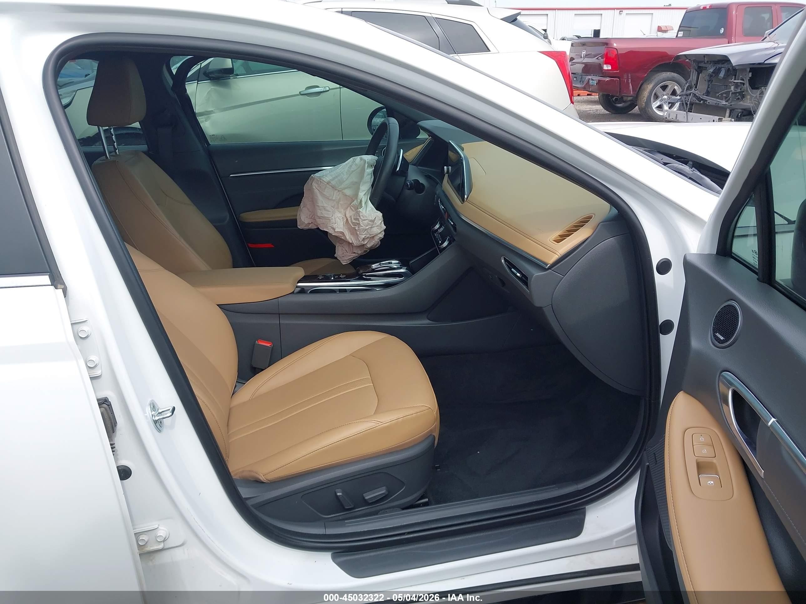 2022 Hyundai Sonata Limited White vin: KMHL34J29NA229267