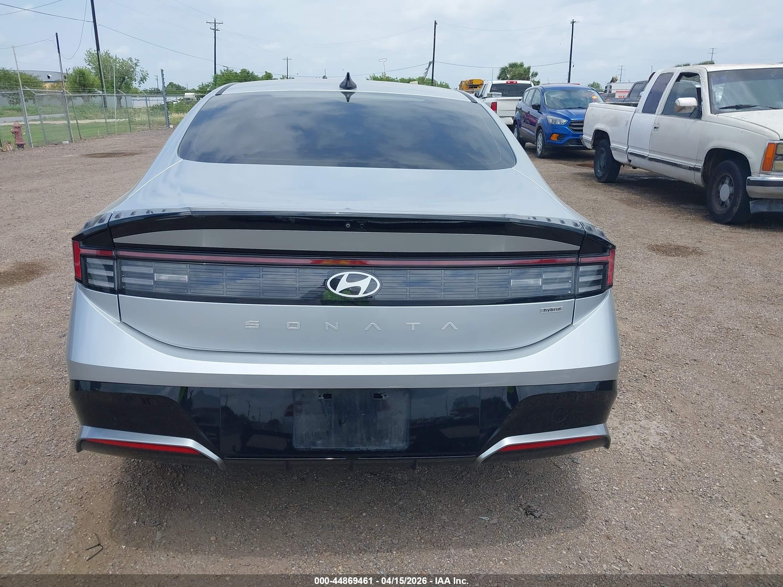 2024 Hyundai Sonata Hybrid Sel Серебряный vin: KMHL34JJXRA087587
