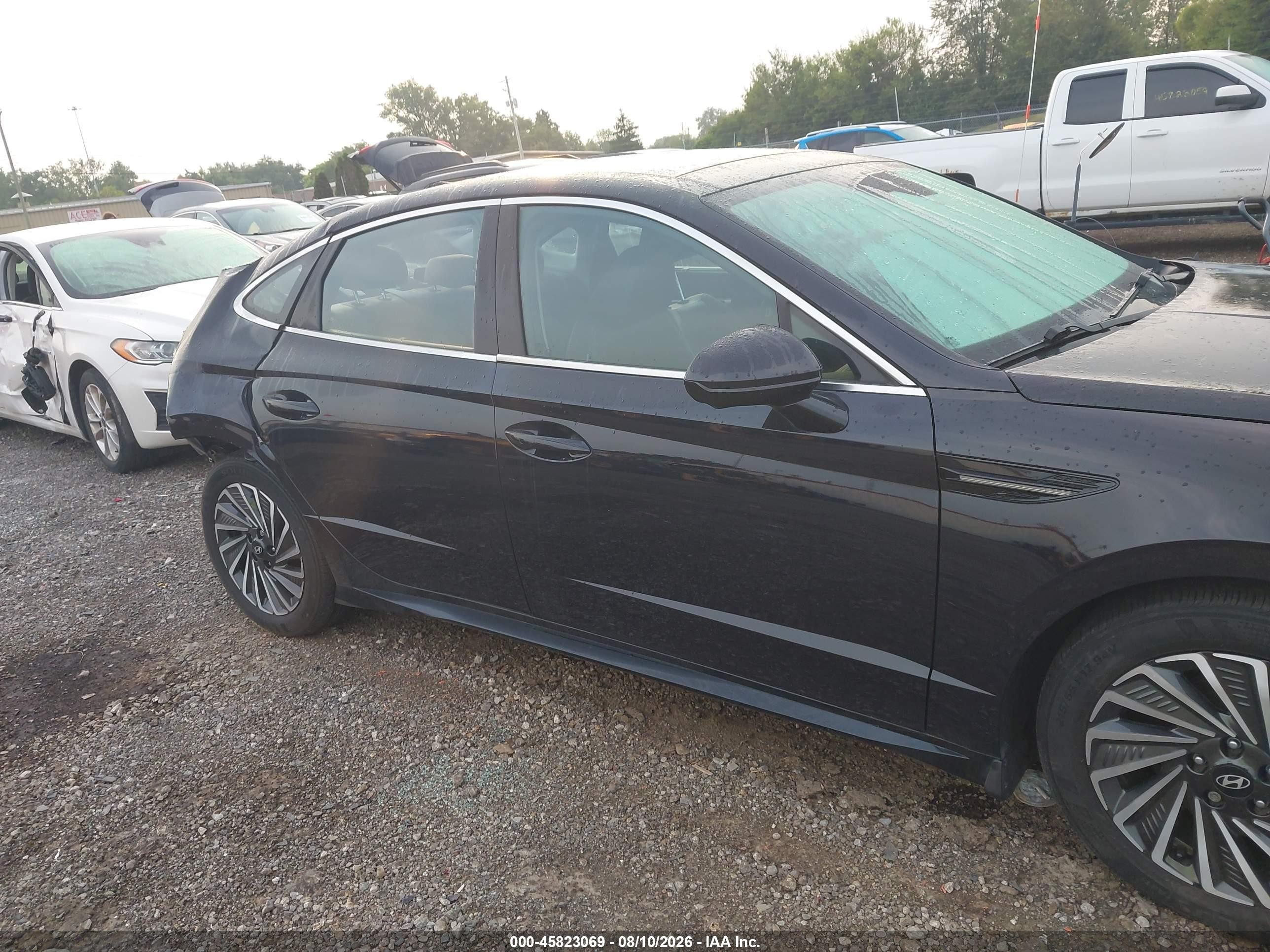 2024 Hyundai Sonata Hybrid Limited Black vin: KMHL54JJ3RA088428