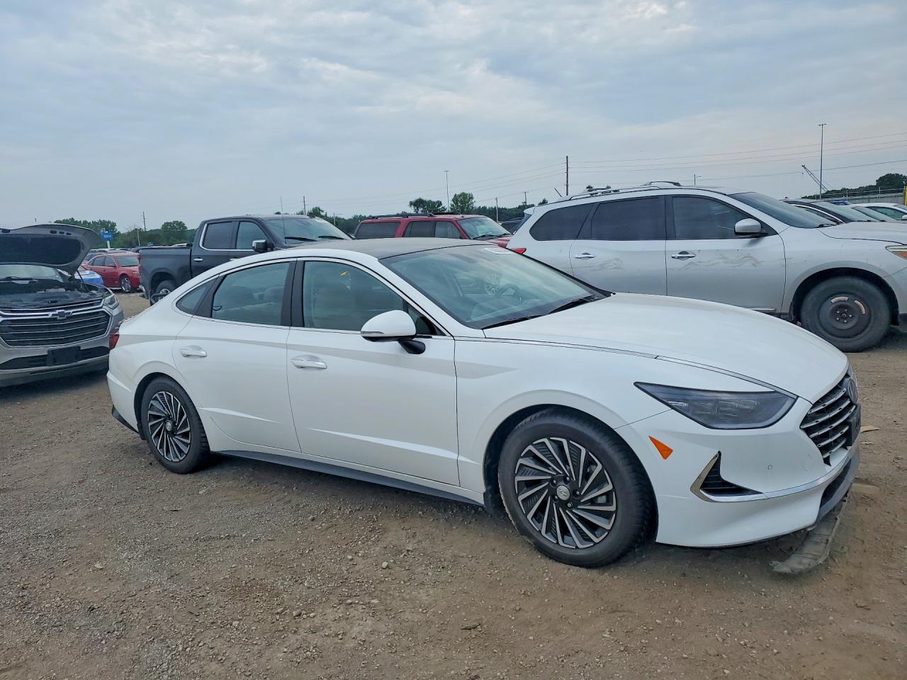 2021 Hyundai Sonata Hybrid Limited White vin: KMHL54JJ6MA024022