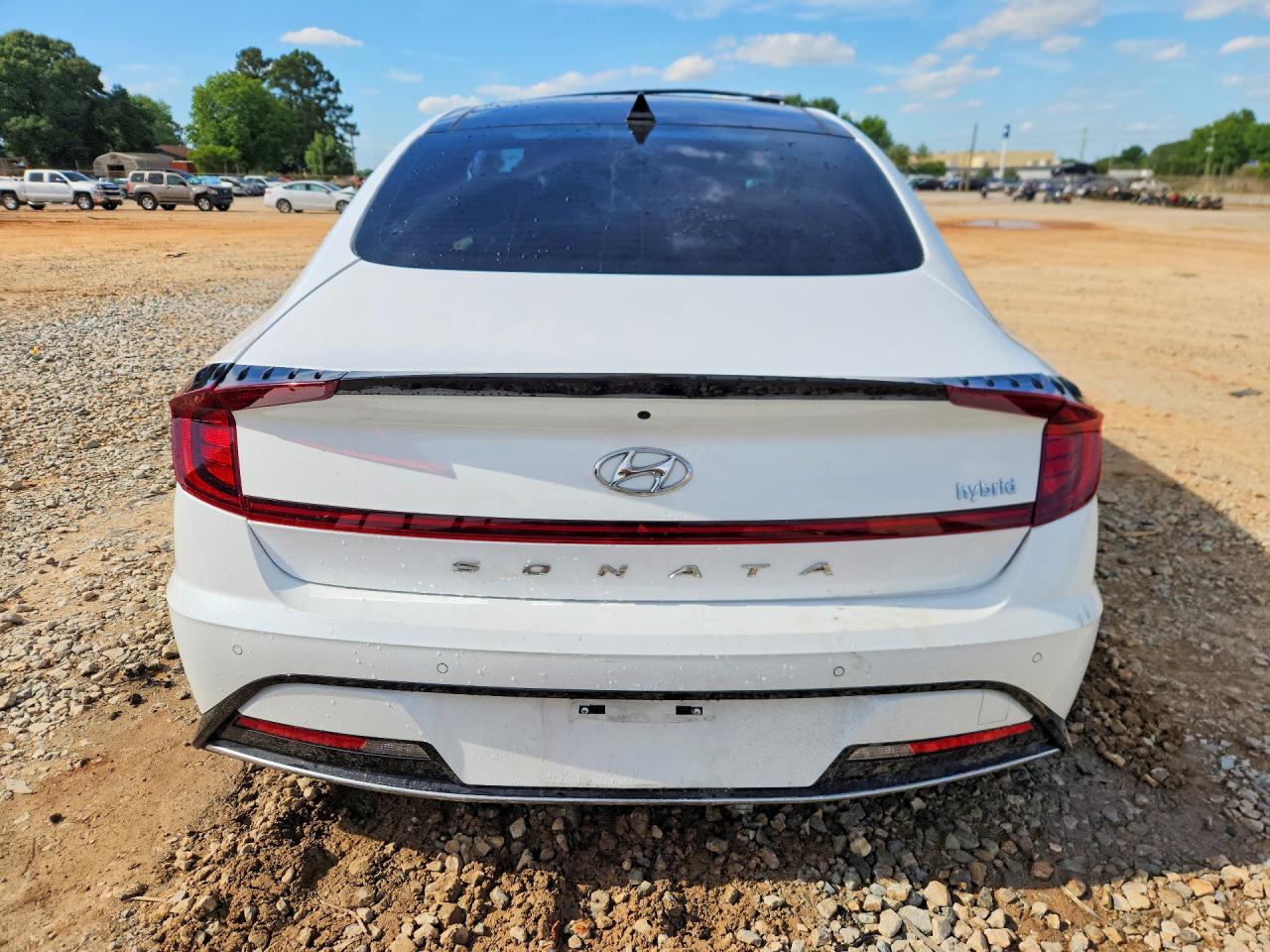 2023 Hyundai Sonata Hybrid Limited White vin: KMHL54JJ6PA070552