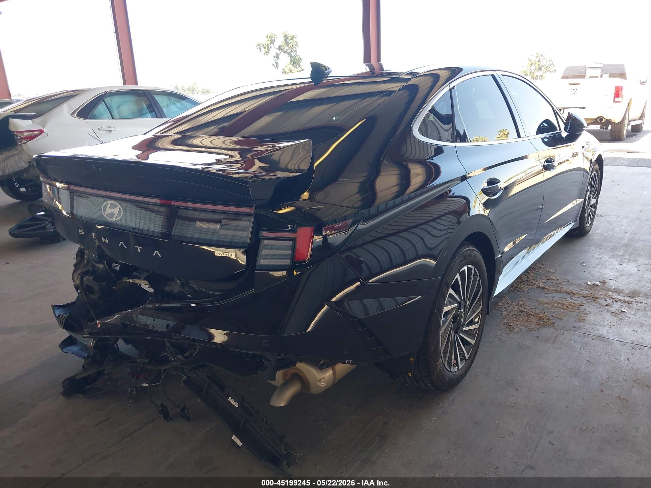 2025 Hyundai Sonata Hybrid Limited Black vin: KMHL54JJ9SA111118