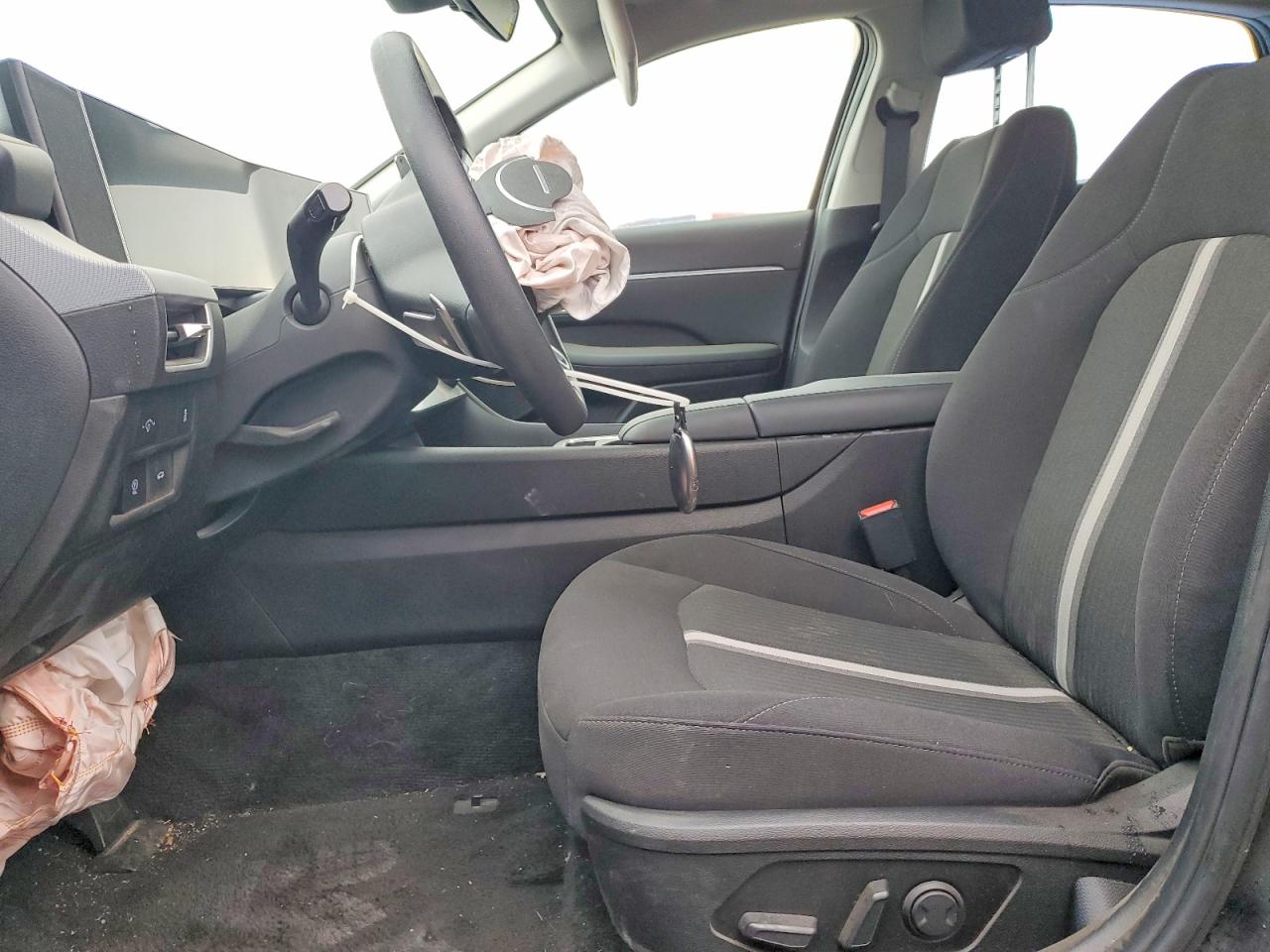 2025 Hyundai Sonata Sel Black vin: KMHL64JA1SA429523