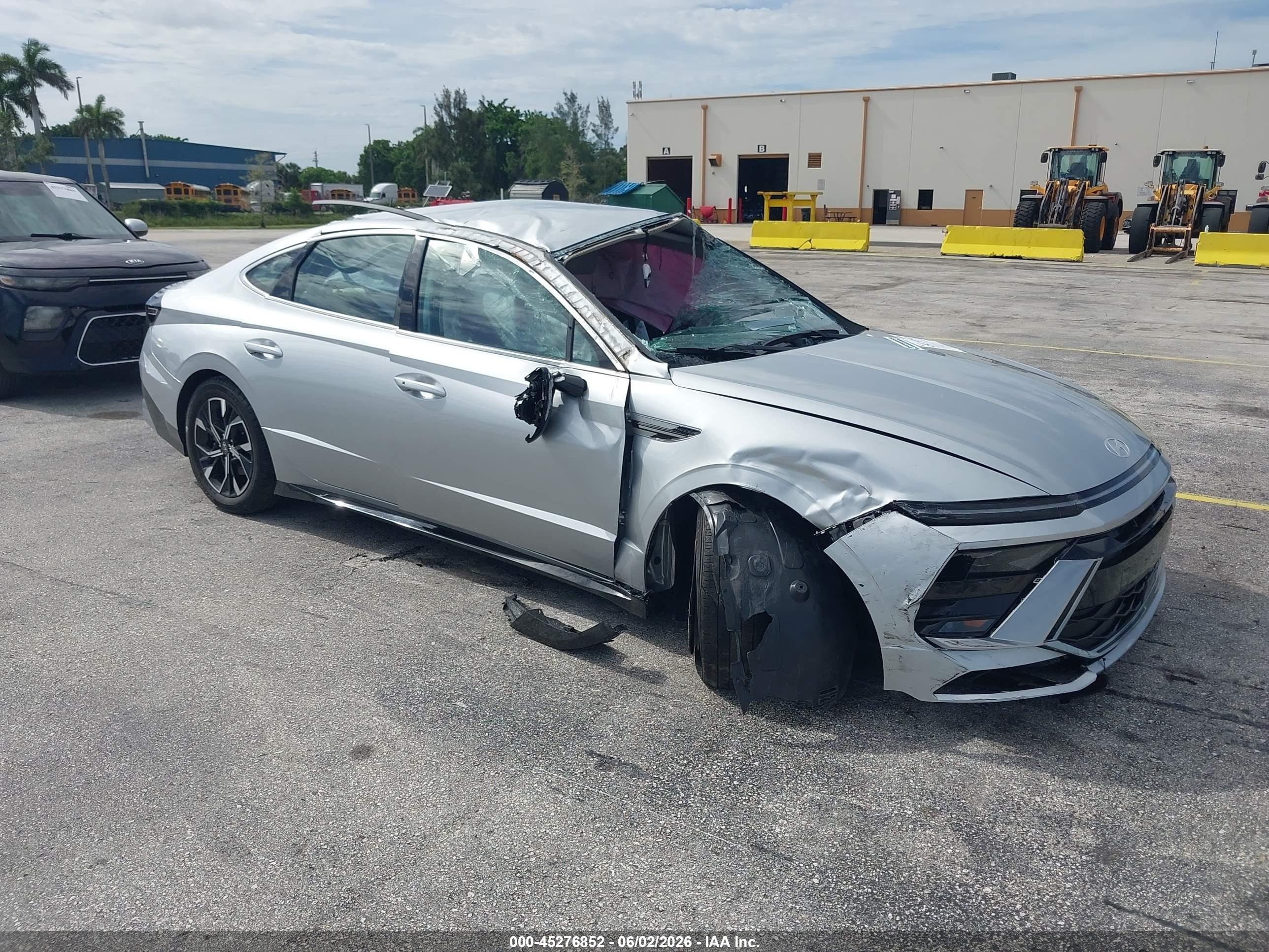 2025 Hyundai Sonata Sel Gray vin: KMHL64JA1SA510862