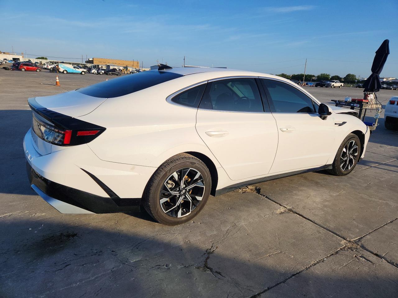 2024 Hyundai Sonata Sel White vin: KMHL64JA3RA385597