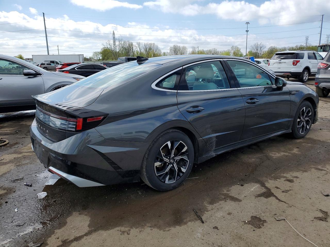 2024 Hyundai Sonata Sel Gray vin: KMHL64JA3RA410675