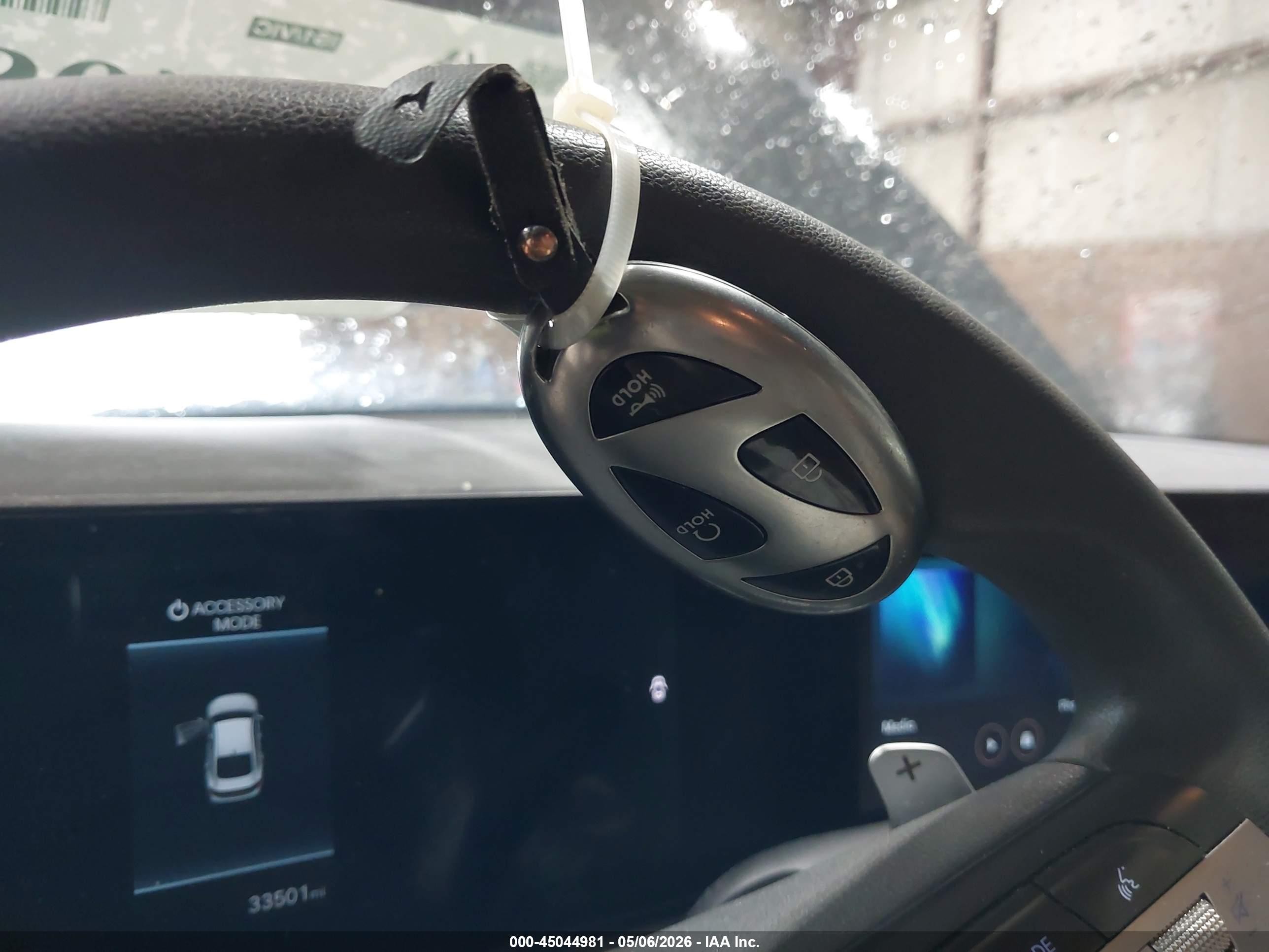 2025 Hyundai Sonata Sel Black vin: KMHL64JA4SA432996