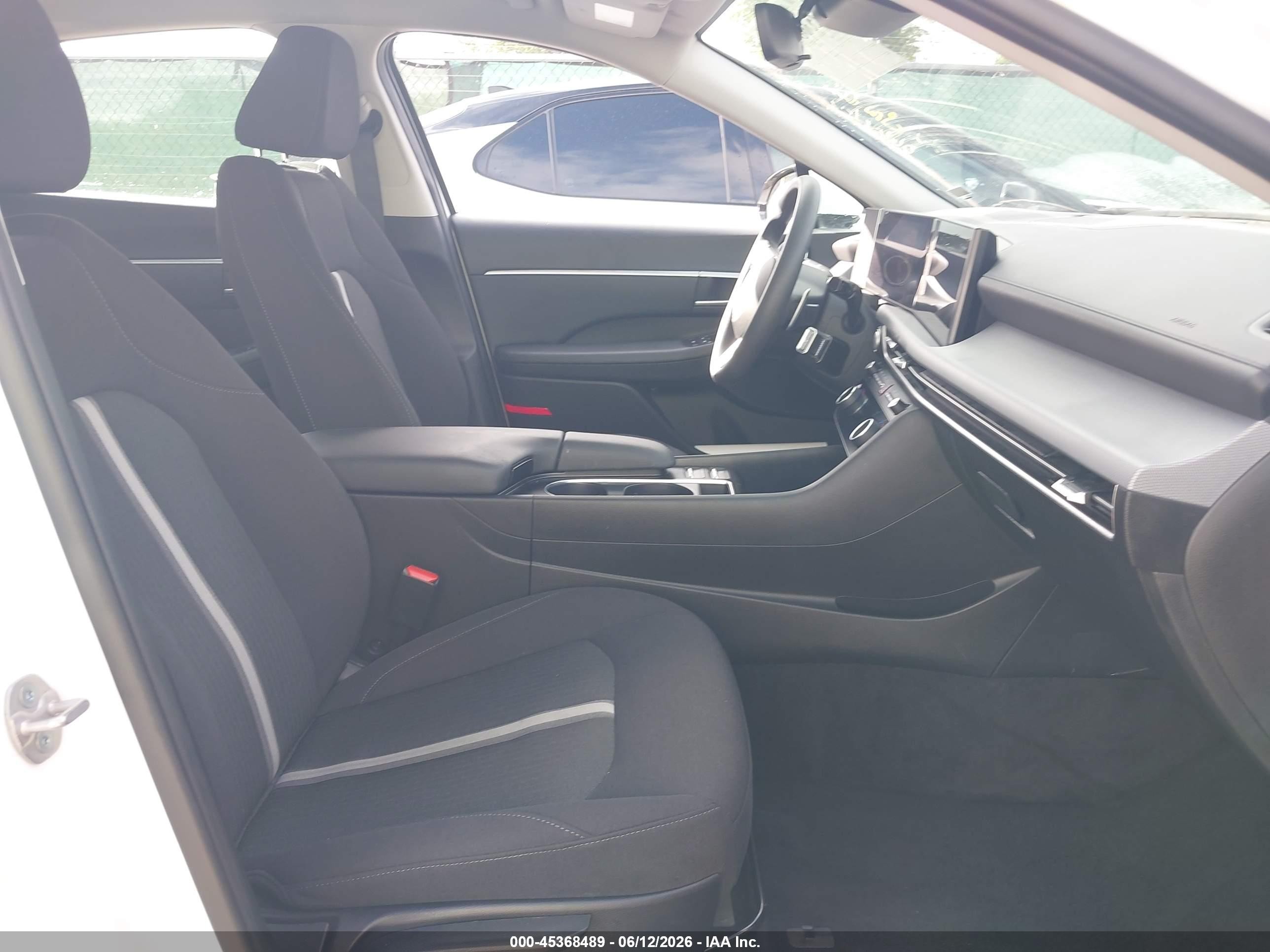 2025 Hyundai Sonata Sel Белый vin: KMHL64JA5SA505129