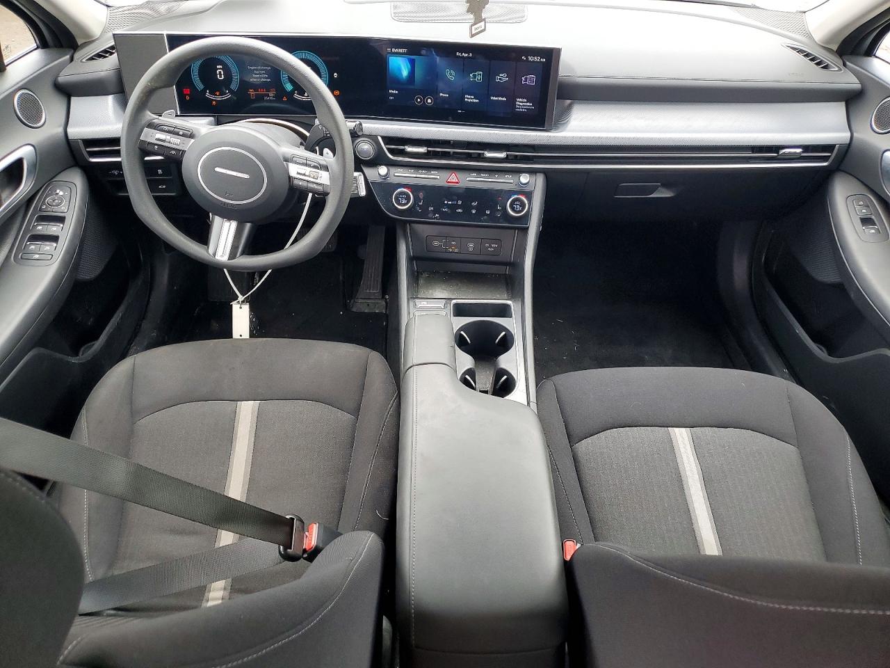 2024 Hyundai Sonata Sel Silver vin: KMHL64JA6RA366798