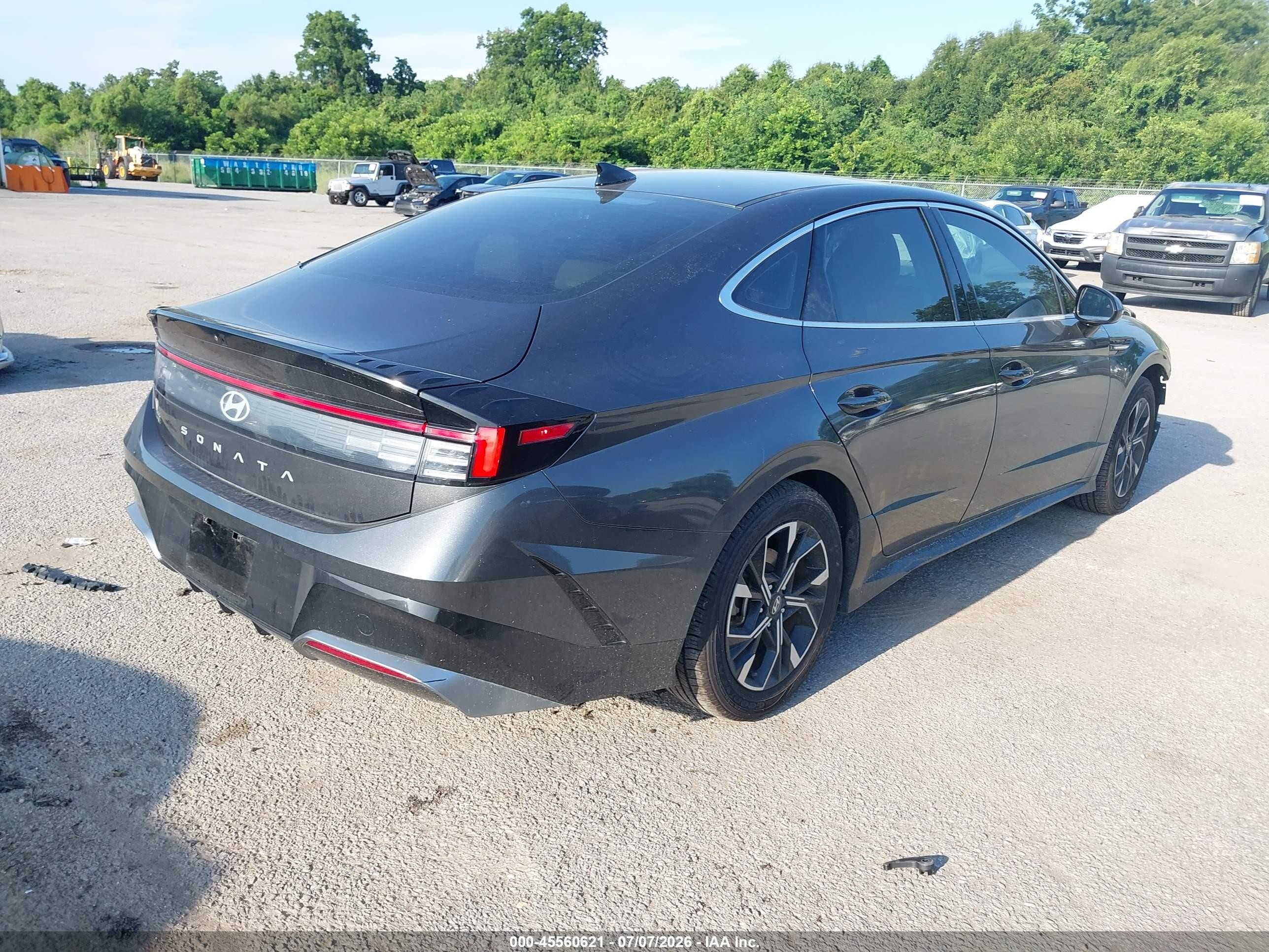 2025 Hyundai Sonata Sel Gray vin: KMHL64JA6SA429629