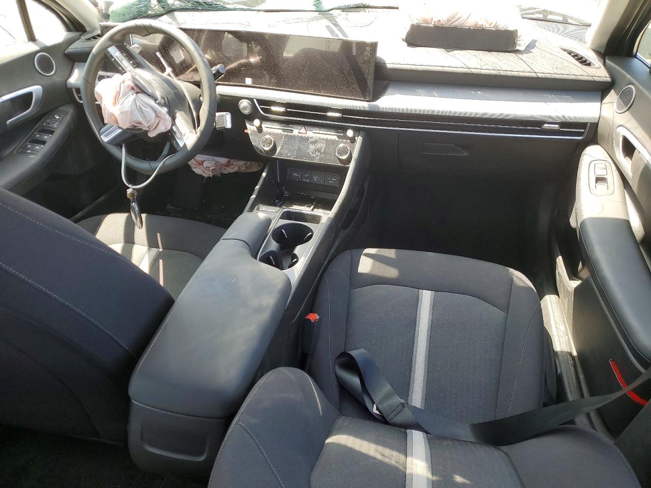 2026 Hyundai Sonata Sel Sport Gray vin: KMHL64JAXTA561357