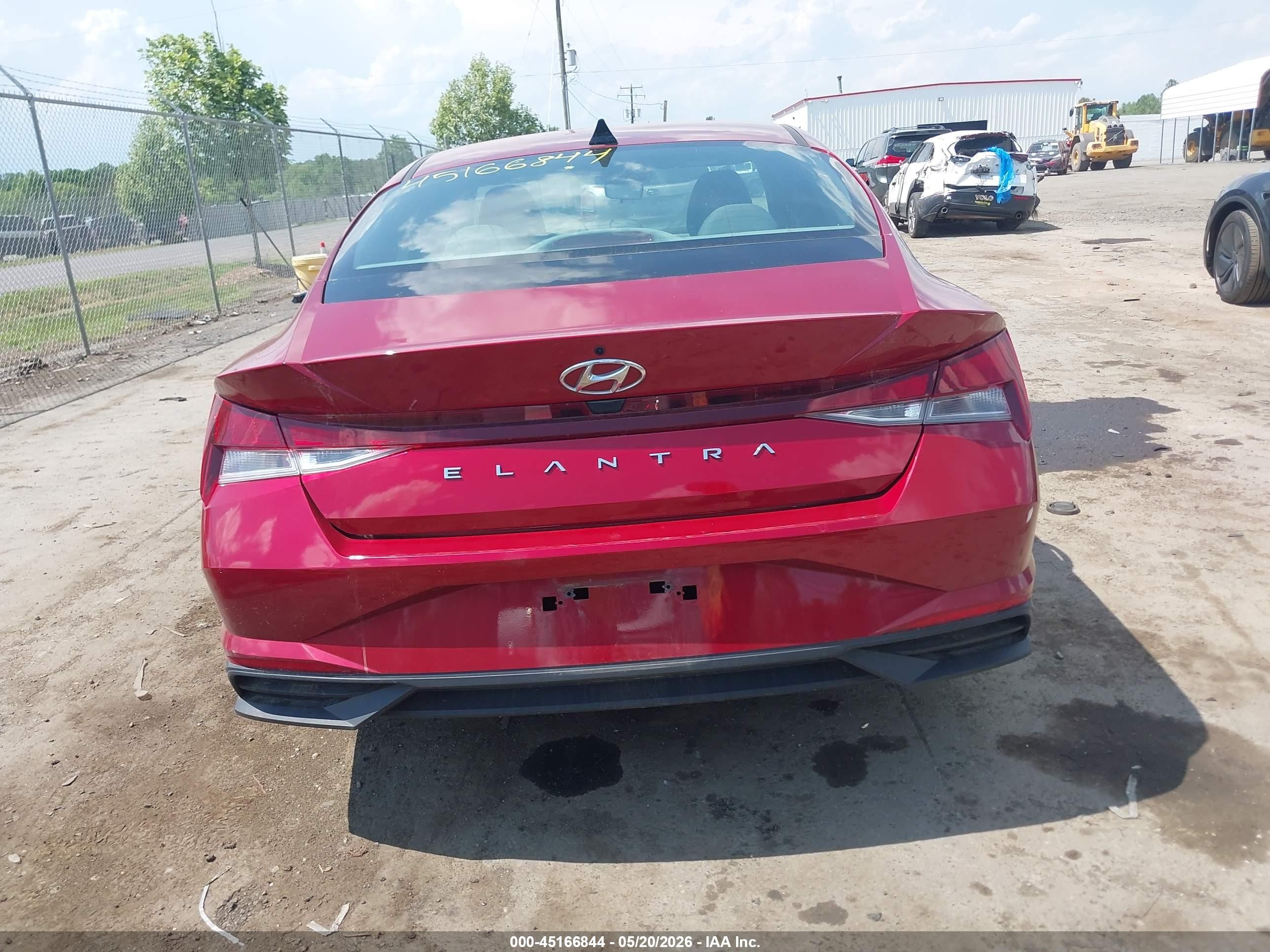 2023 Hyundai Elantra Se Red vin: KMHLL4AG4PU578589