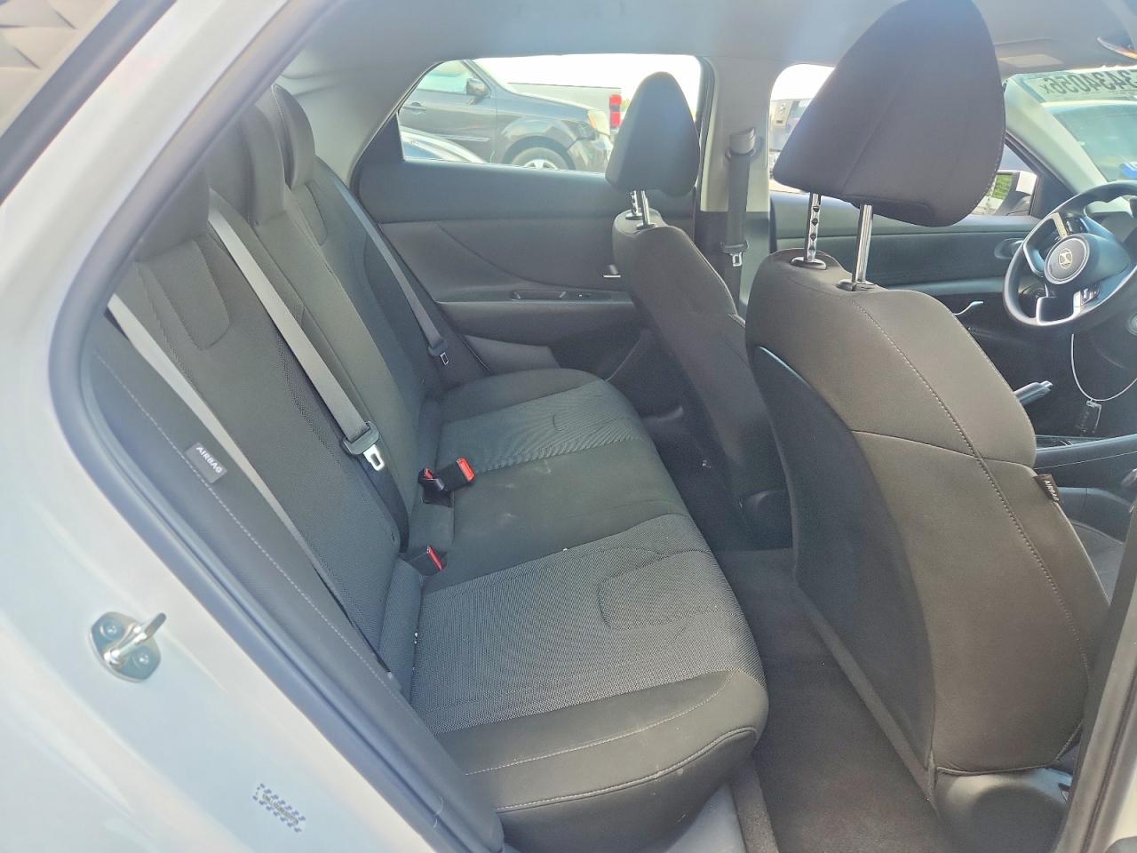 2024 Hyundai Elantra Se White vin: KMHLL4DG0RU659720