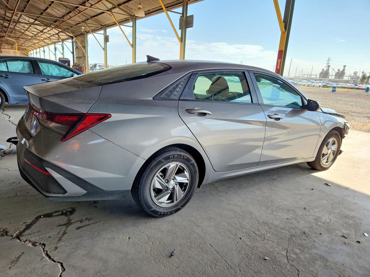 2025 Hyundai Elantra Se Silver vin: KMHLL4DG0SU008139