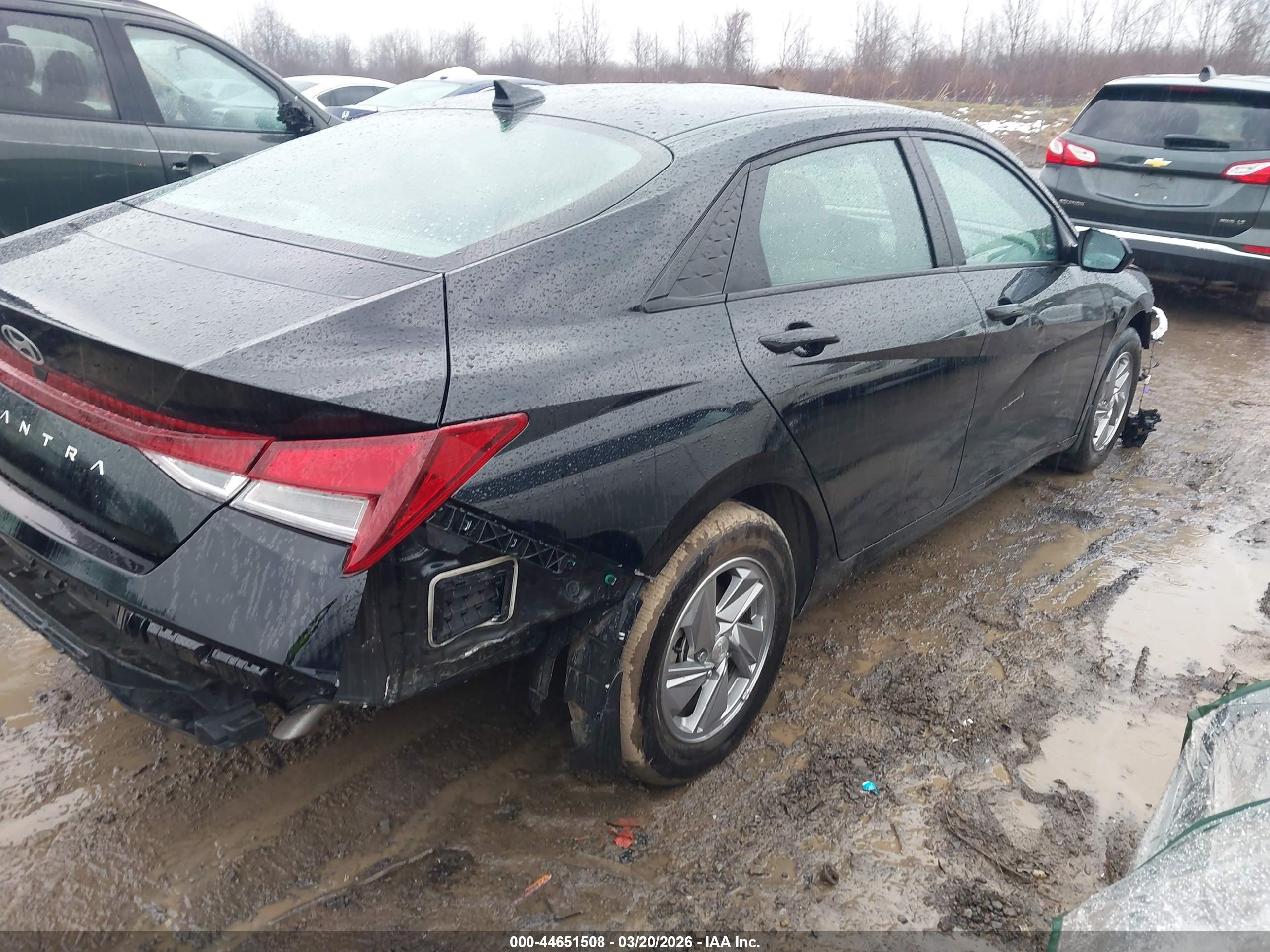 2025 Hyundai Elantra Se Черный vin: KMHLL4DG1SU002110
