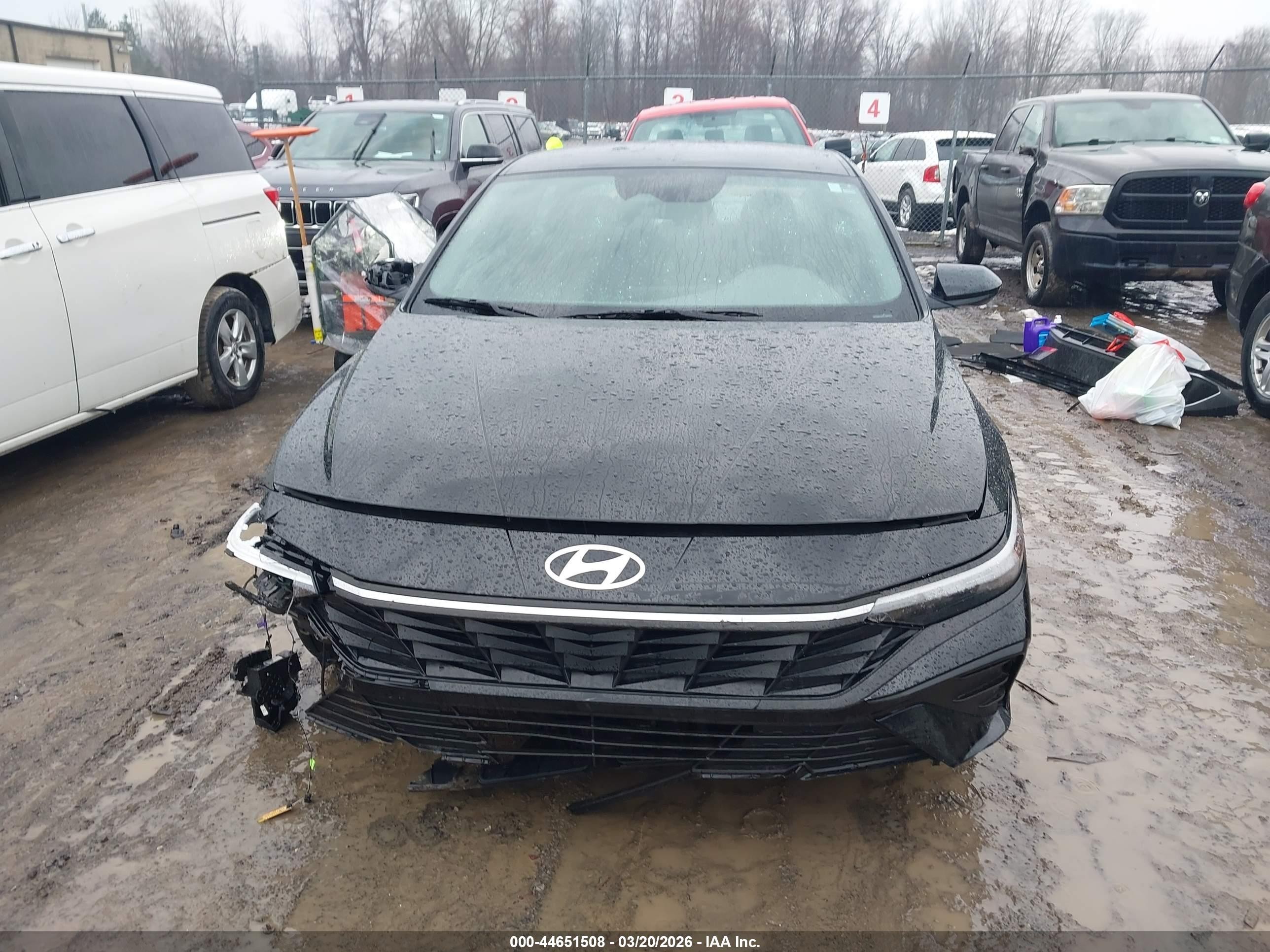 2025 Hyundai Elantra Se Черный vin: KMHLL4DG1SU002110